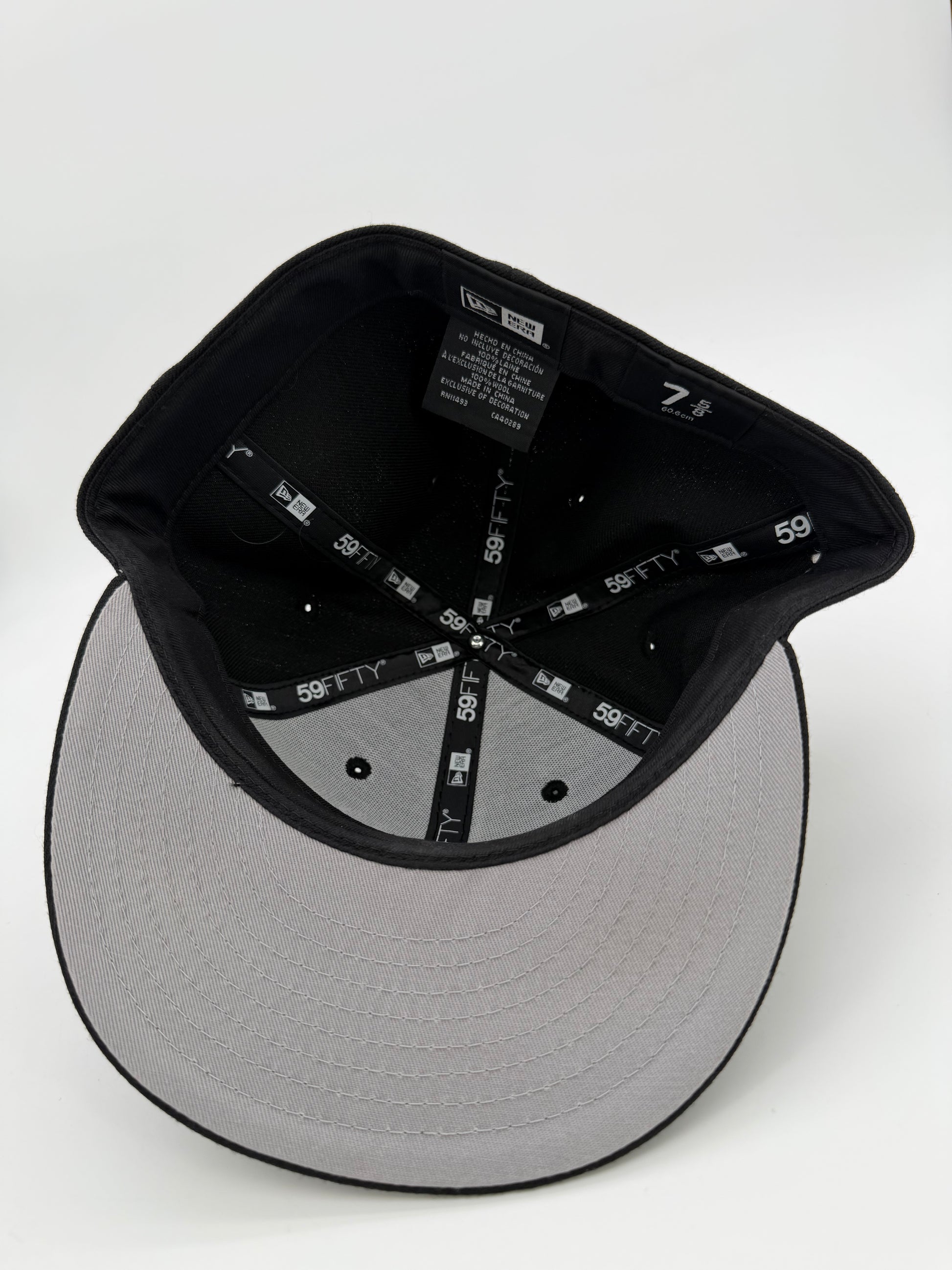 Hidden NY NEW ERA fitted Black