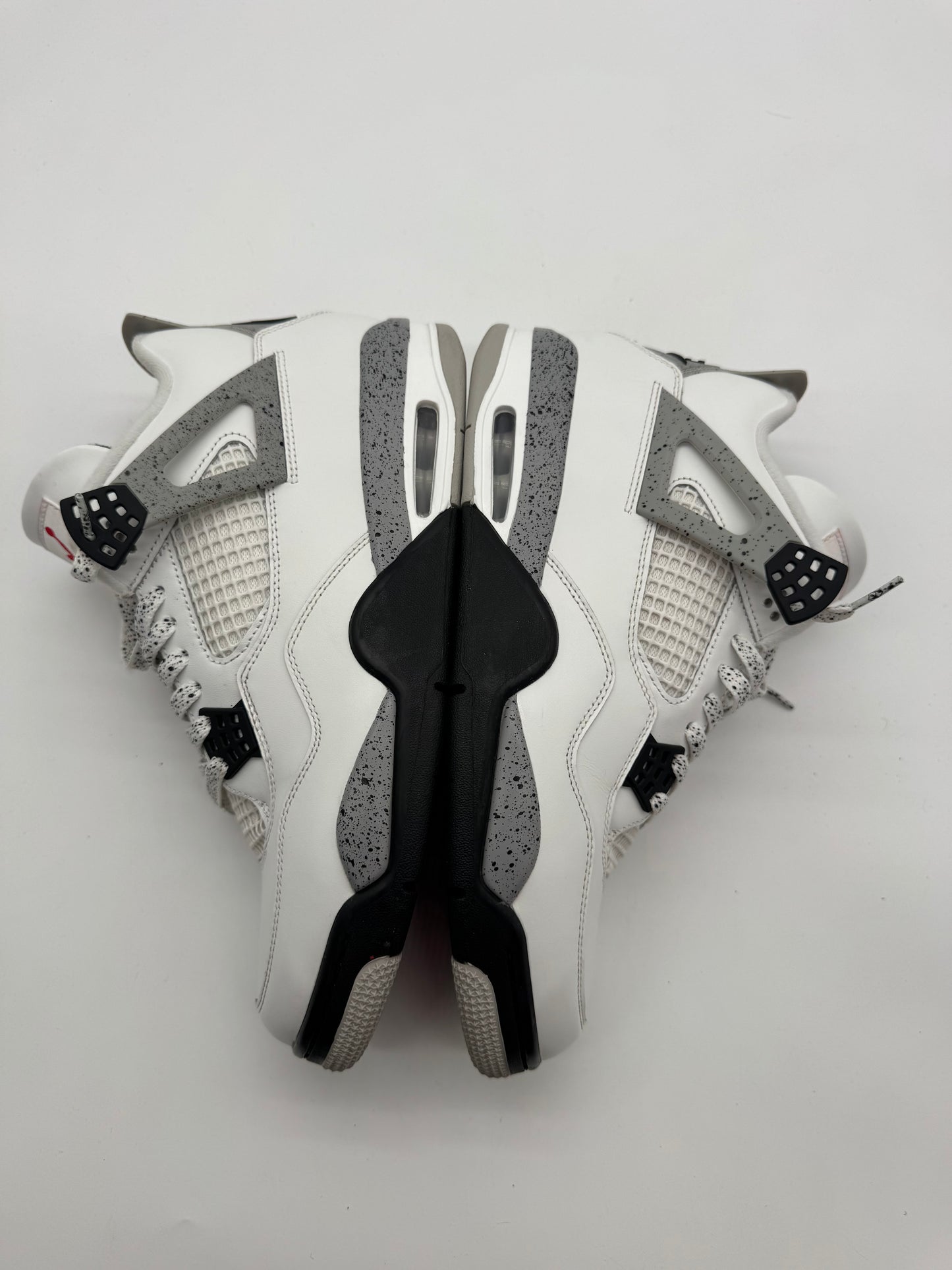 Jordan 4 Retro White Cement (2025)(extra laces)