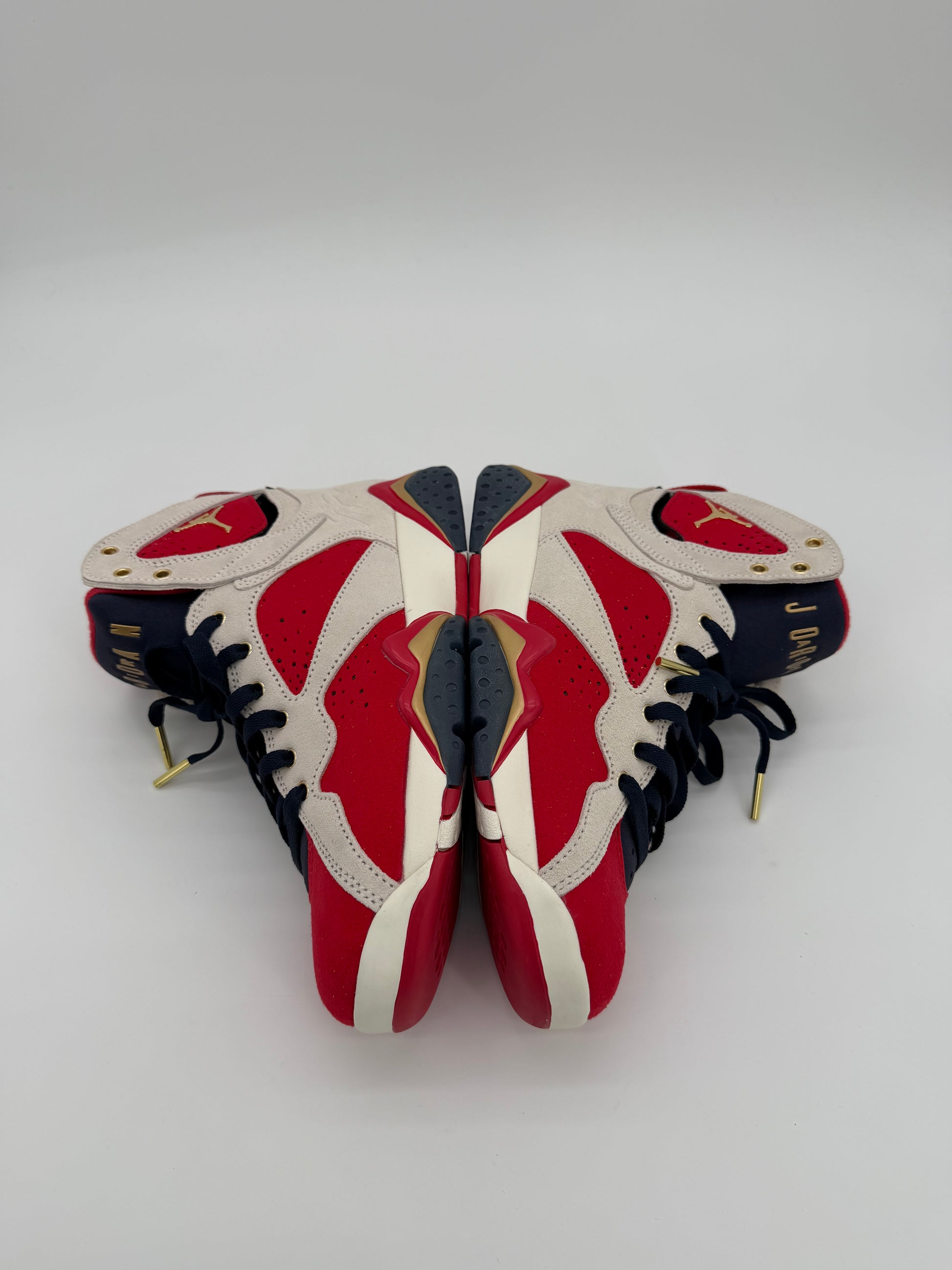 Jordan 7 Retro  Trophy Room New Sheriff in Town