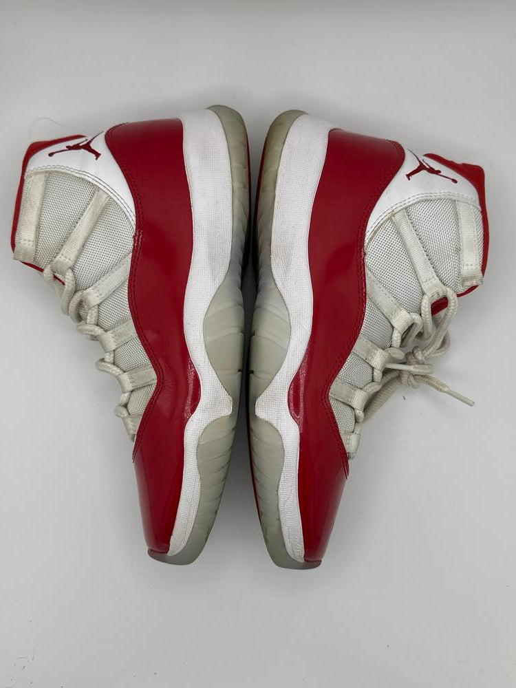 Jordan 11 Retro Cherry (2022)