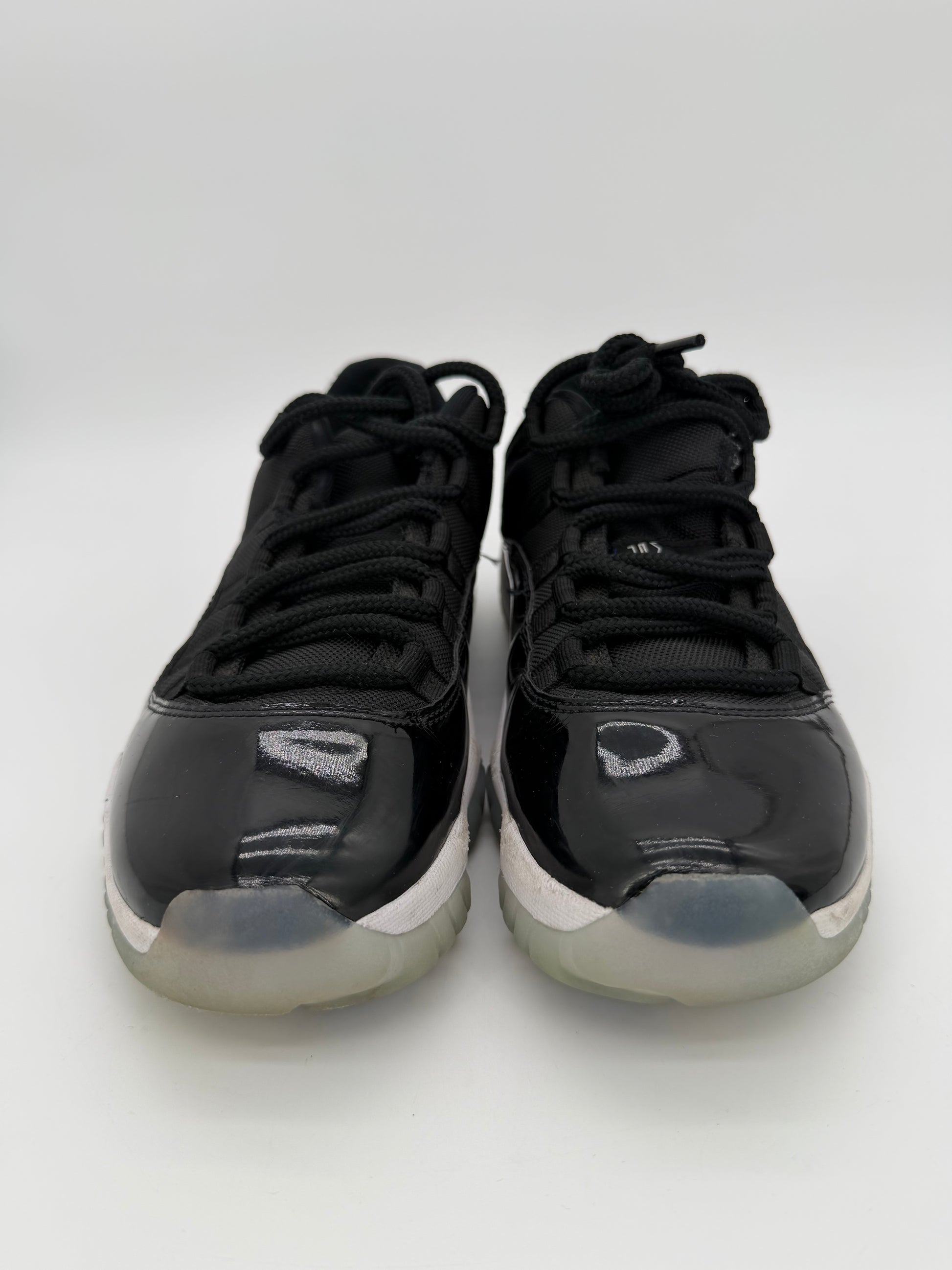 Jordan 11 Retro Low Space Jam