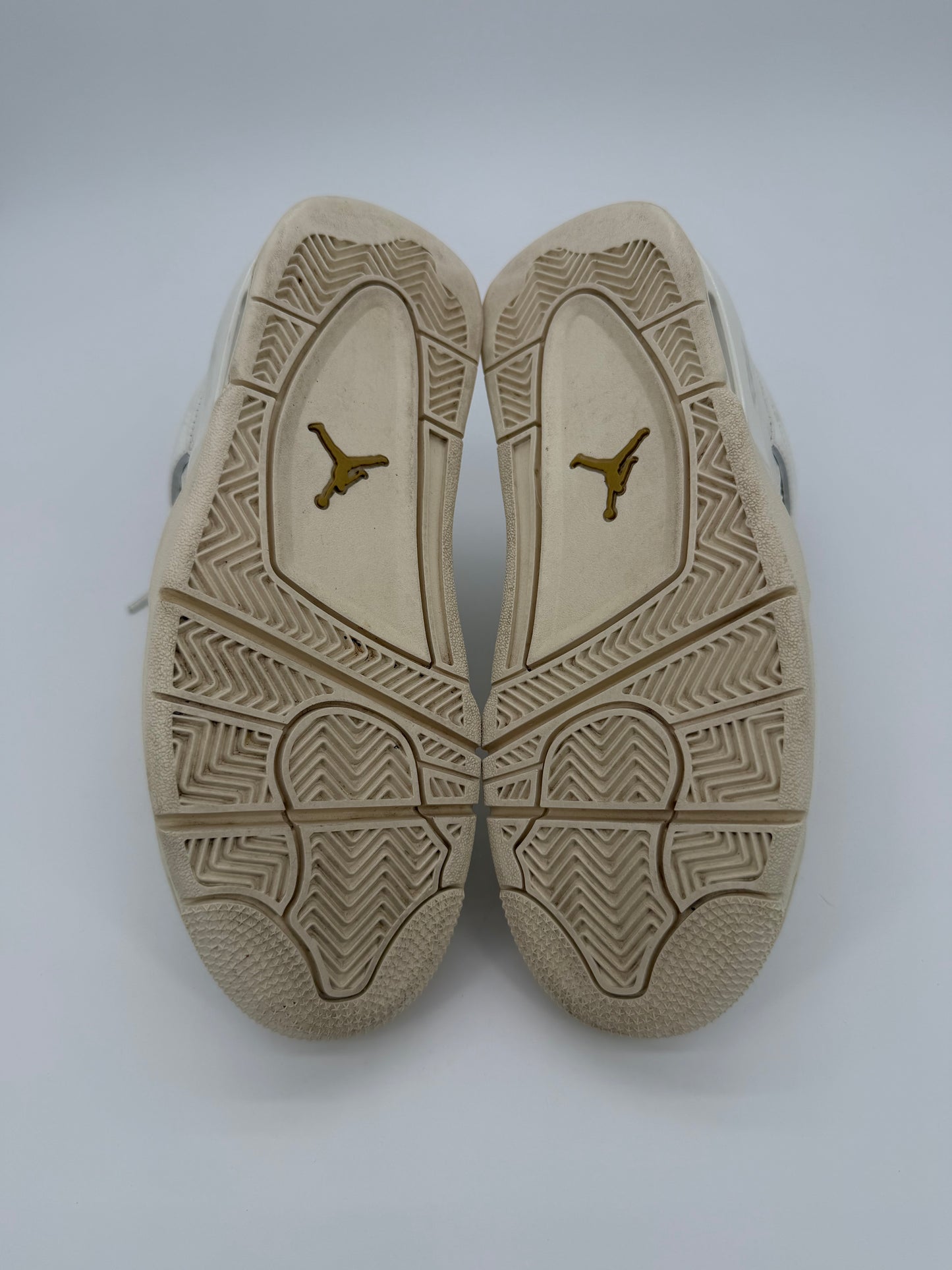 Jordan 4 Retro Metallic Gold (Women's)