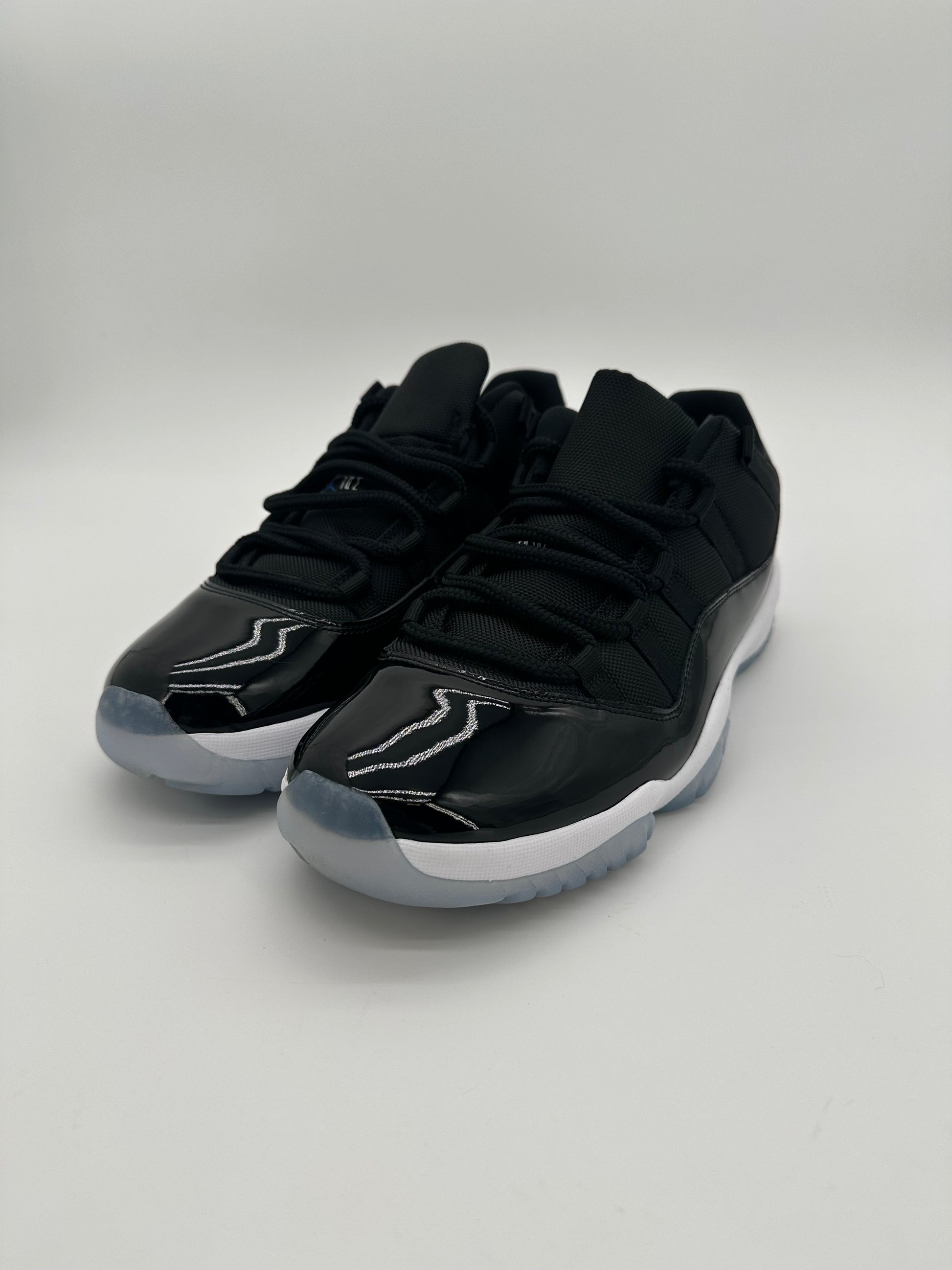 Jordan 11 Retro Low Space Jam