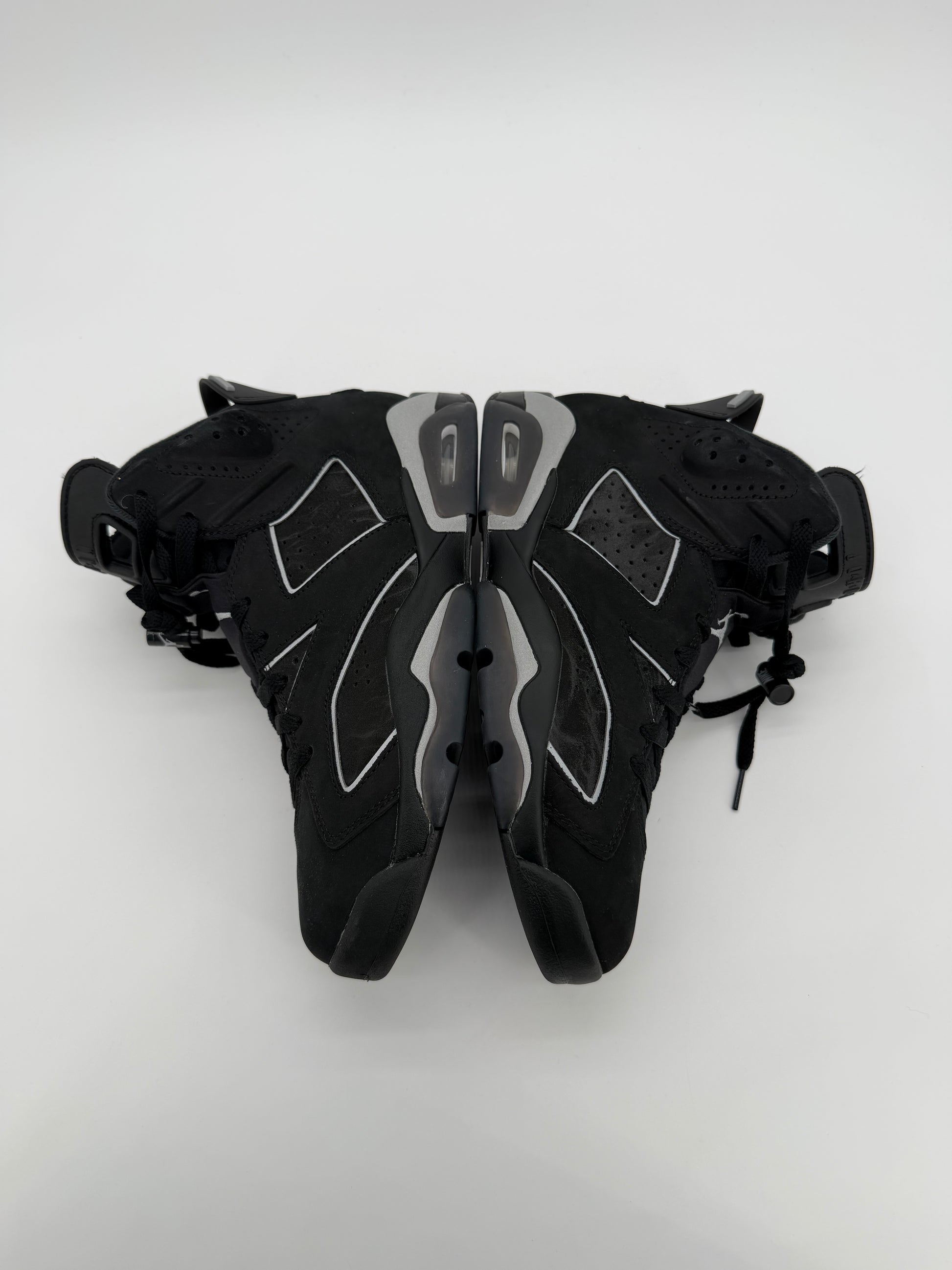 Jordan 6 Retro Cap and Gown