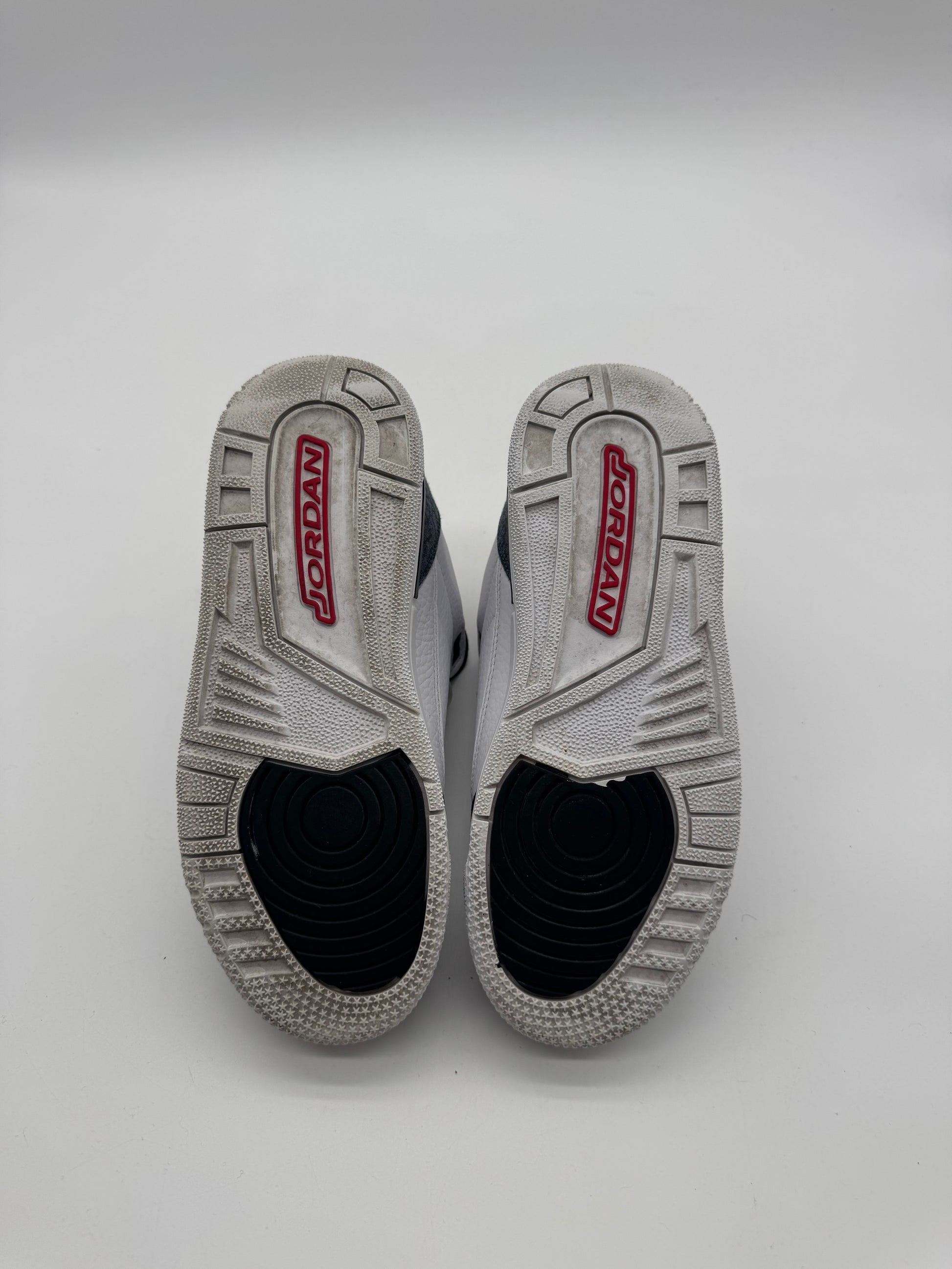 Jordan 3 Retro SE Fire Red Denim (GS)