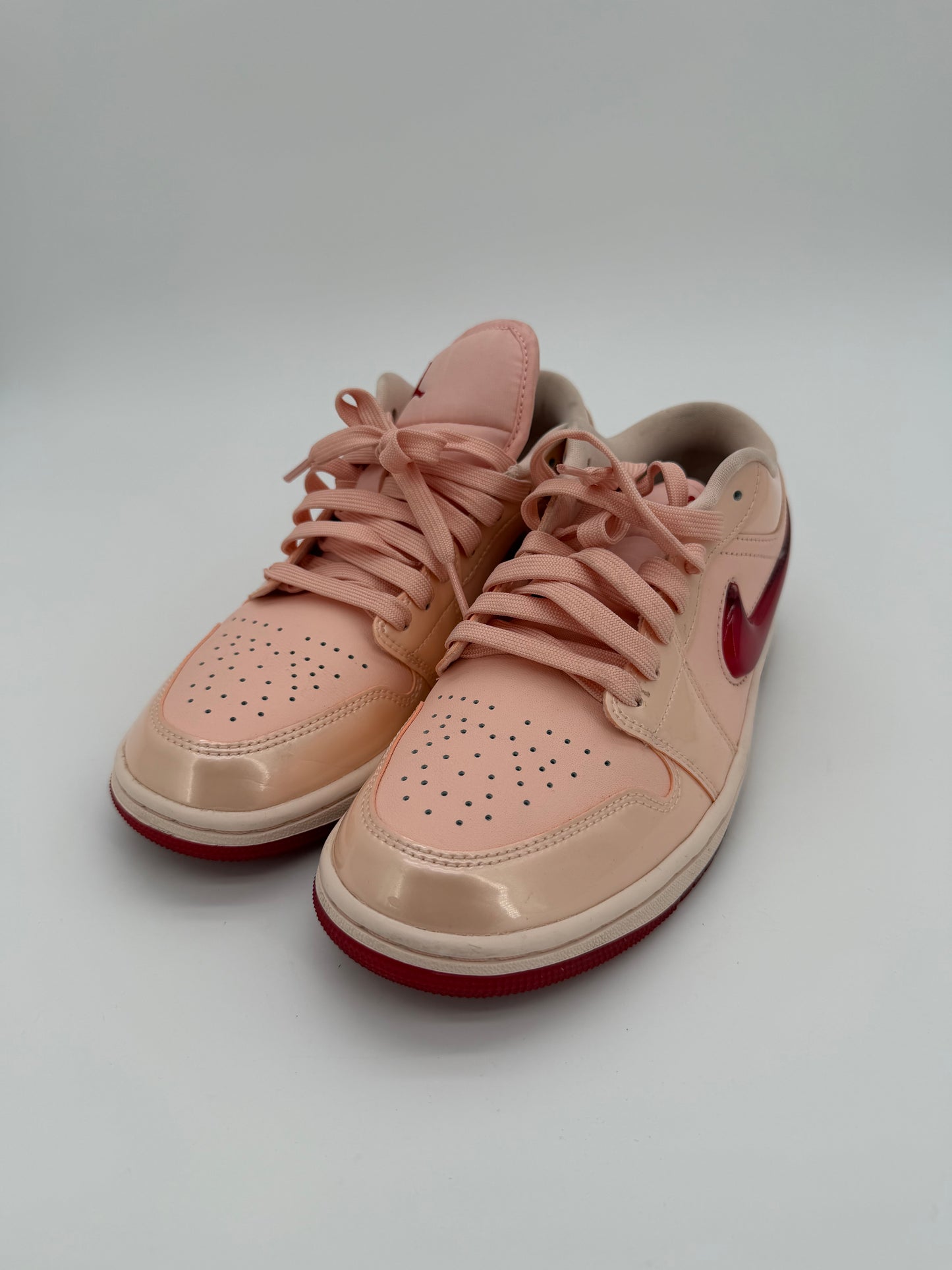 Jordan 1 Low Patent Valentine's Day (Women's)