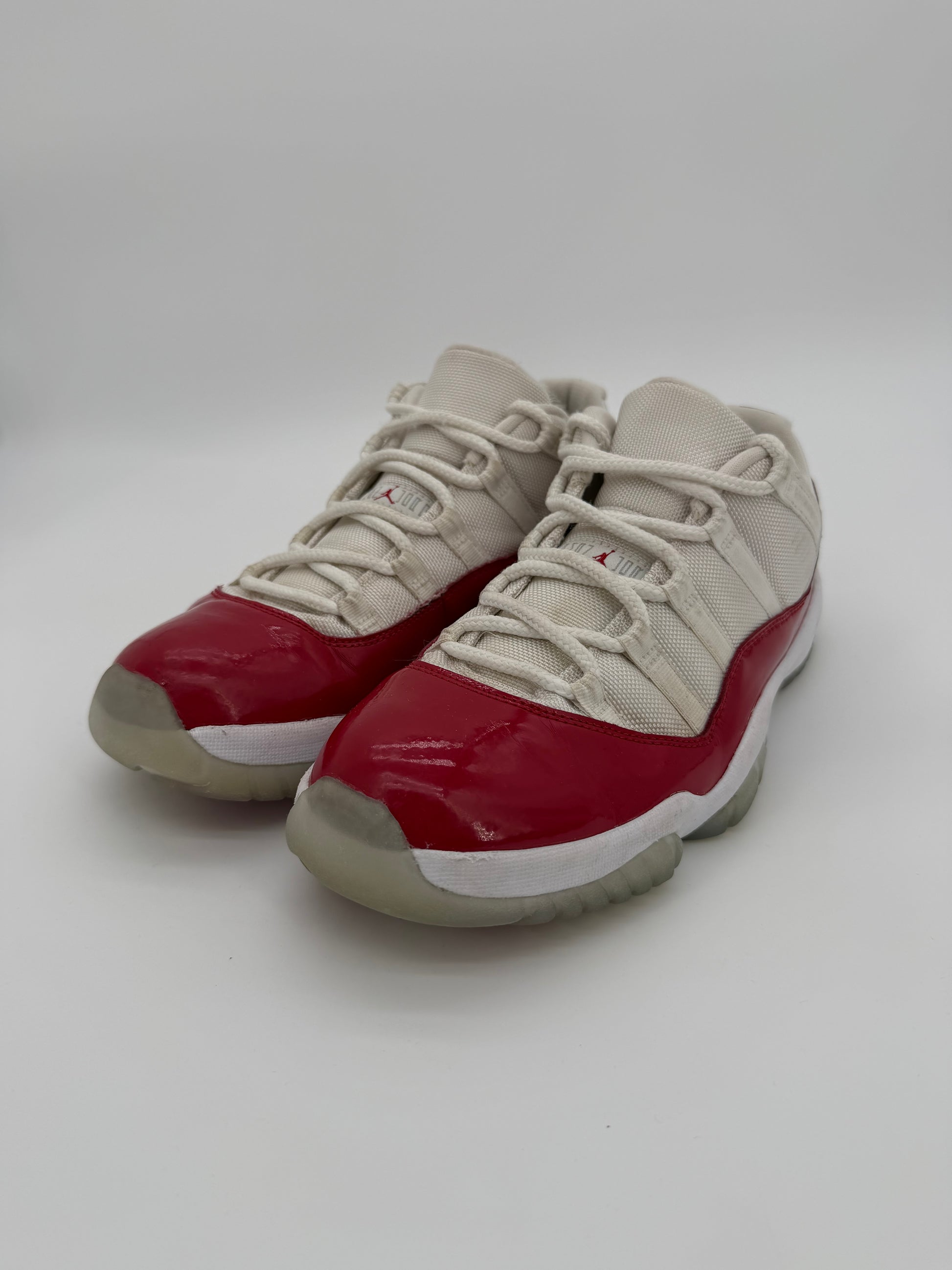 Jordan 11 Retro Low Cherry (2016)