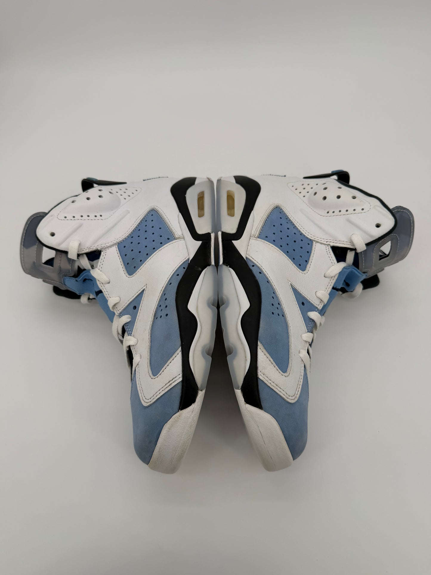 Jordan 6 Retro UNC White