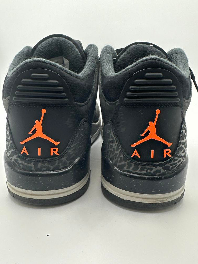 Jordan 3 Retro Fear Pack (2023)