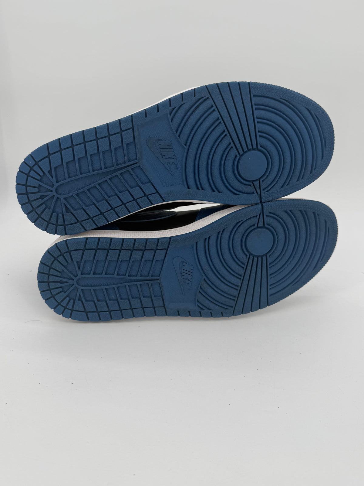 Jordan 1 Retro High OG Dark Marina Blue