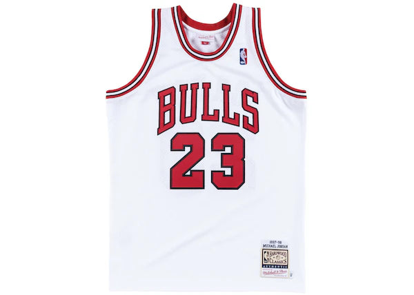 Mitchell & Ness Chicago Bulls Home 1997-98 Michael Jordan Authentic Jersey White