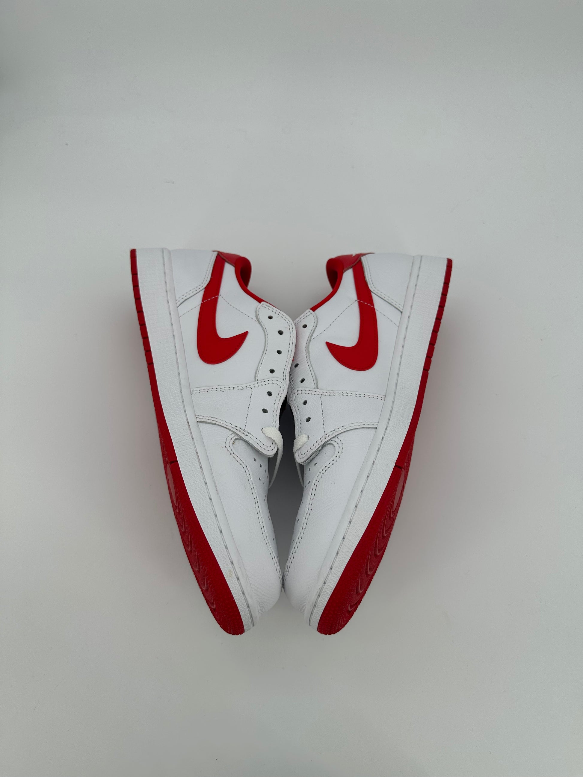 Jordan 1 Retro Low OG University Red