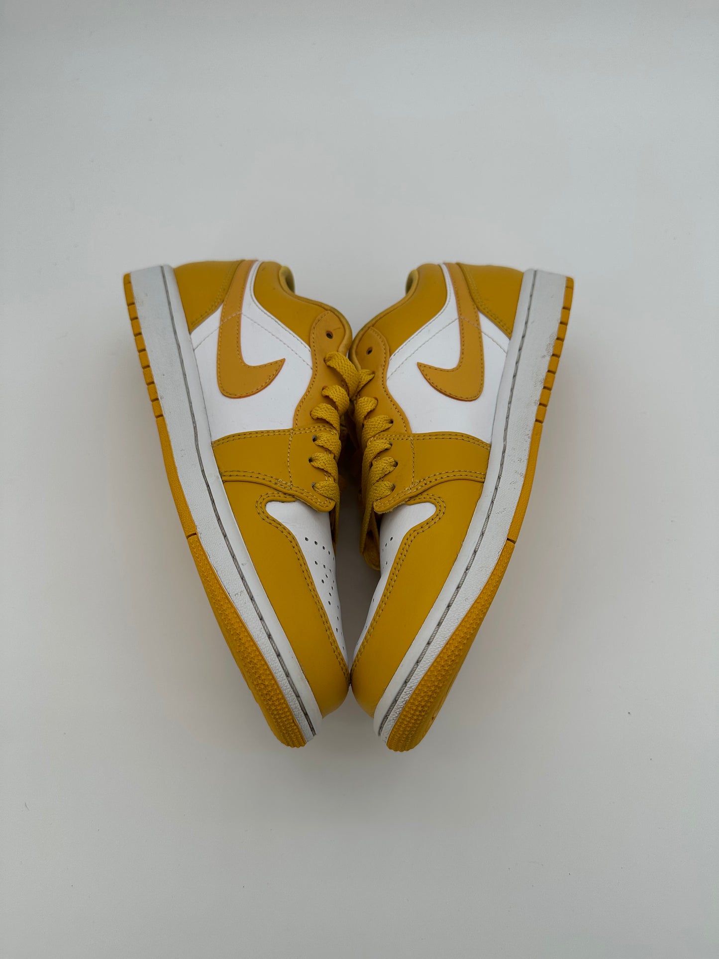 Jordan 1 Low Pollen