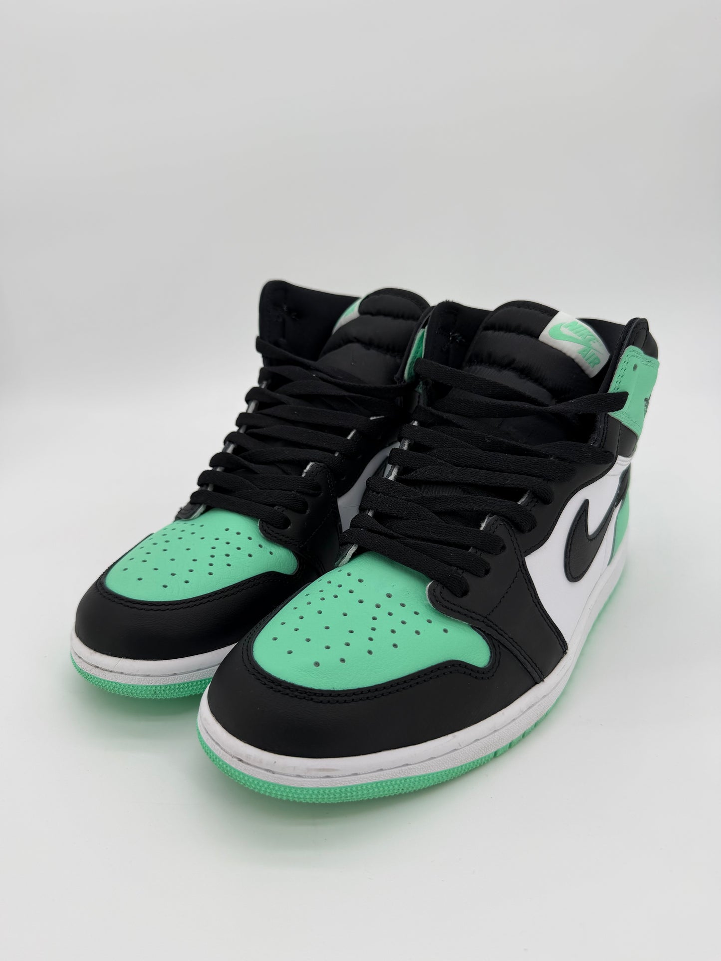 Jordan 1 Retro High OG Green Glow