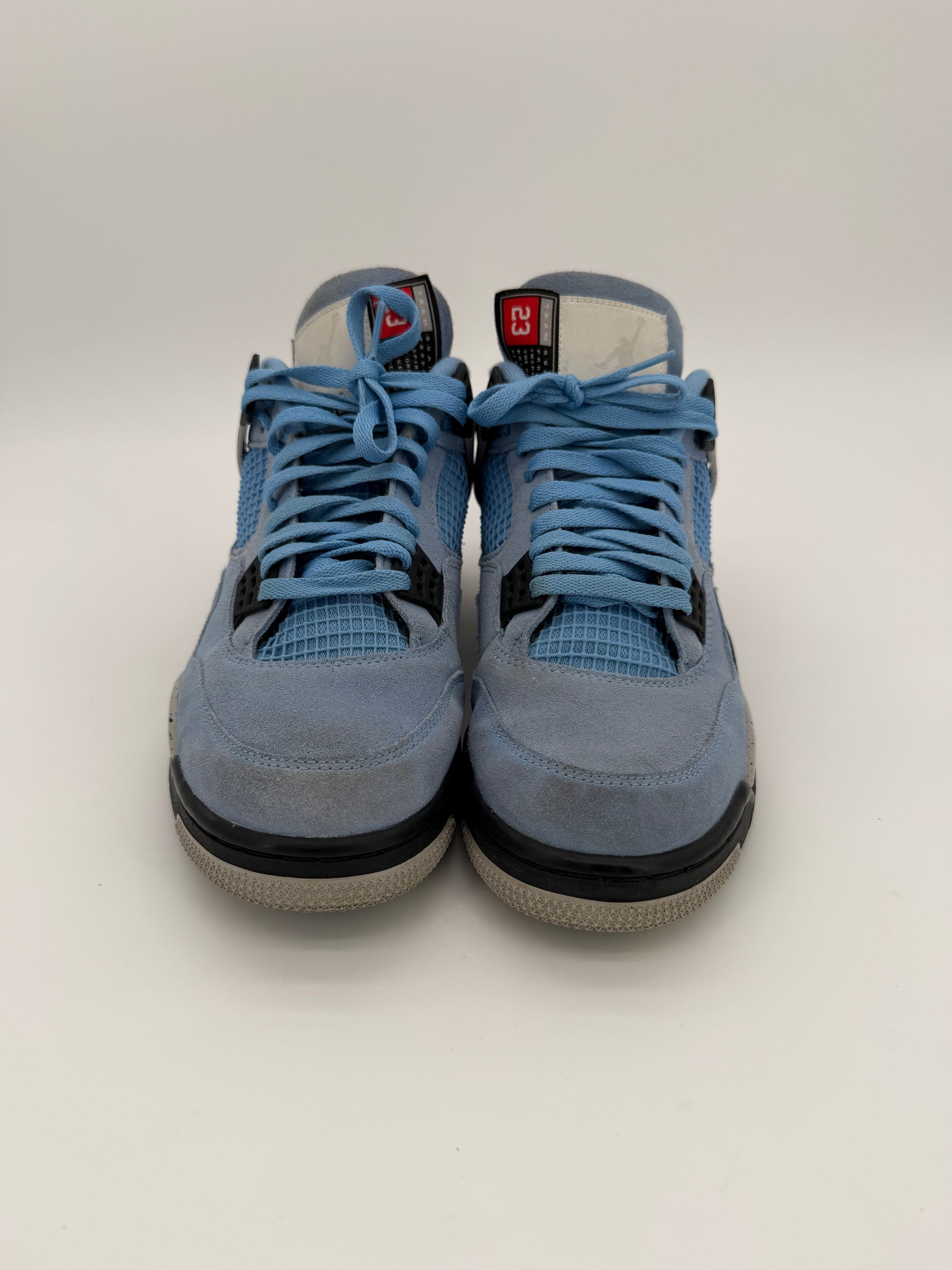 Jordan 4 Retro University Blue