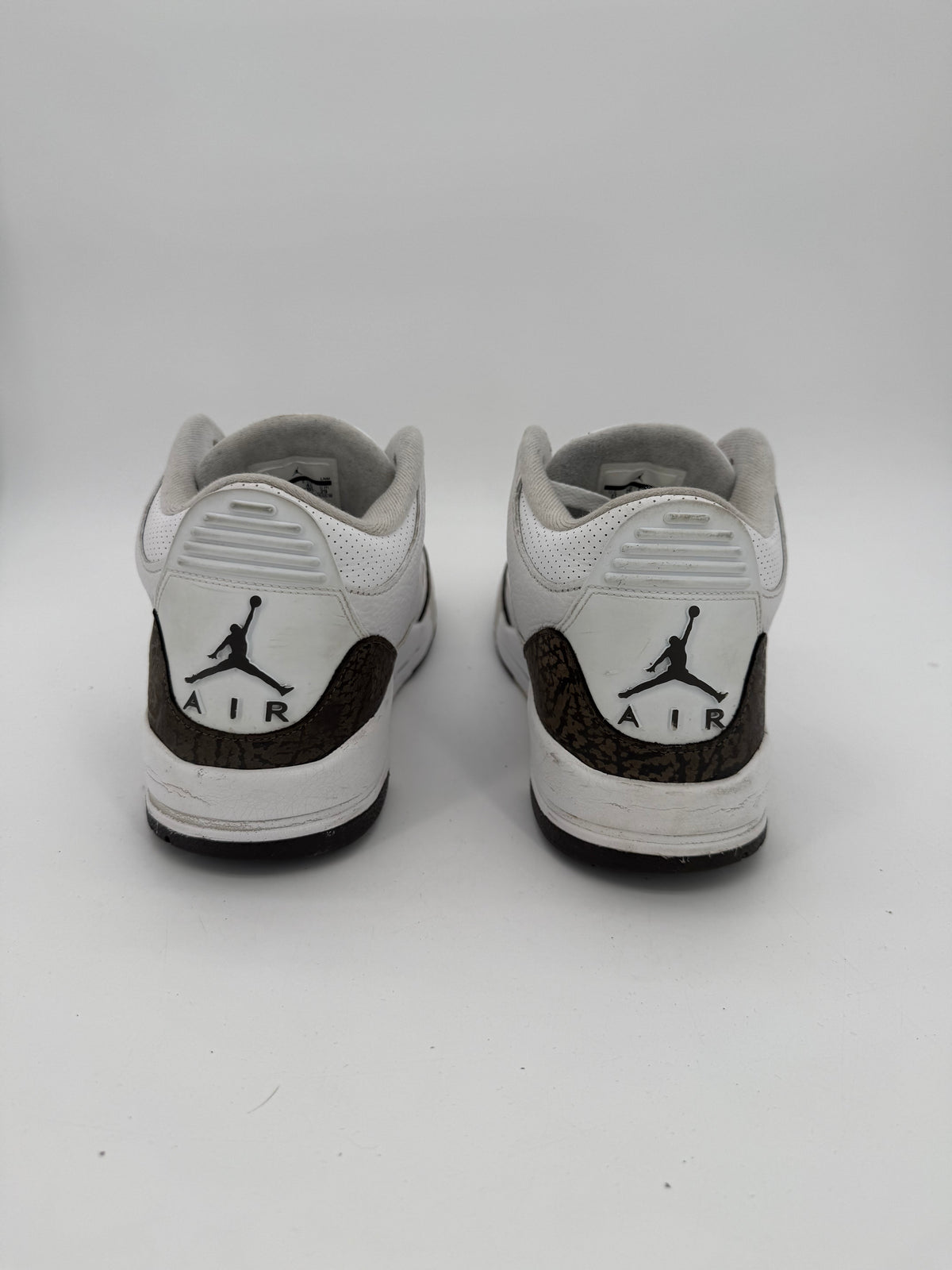 Jordan 3 Retro Mocha (2018)