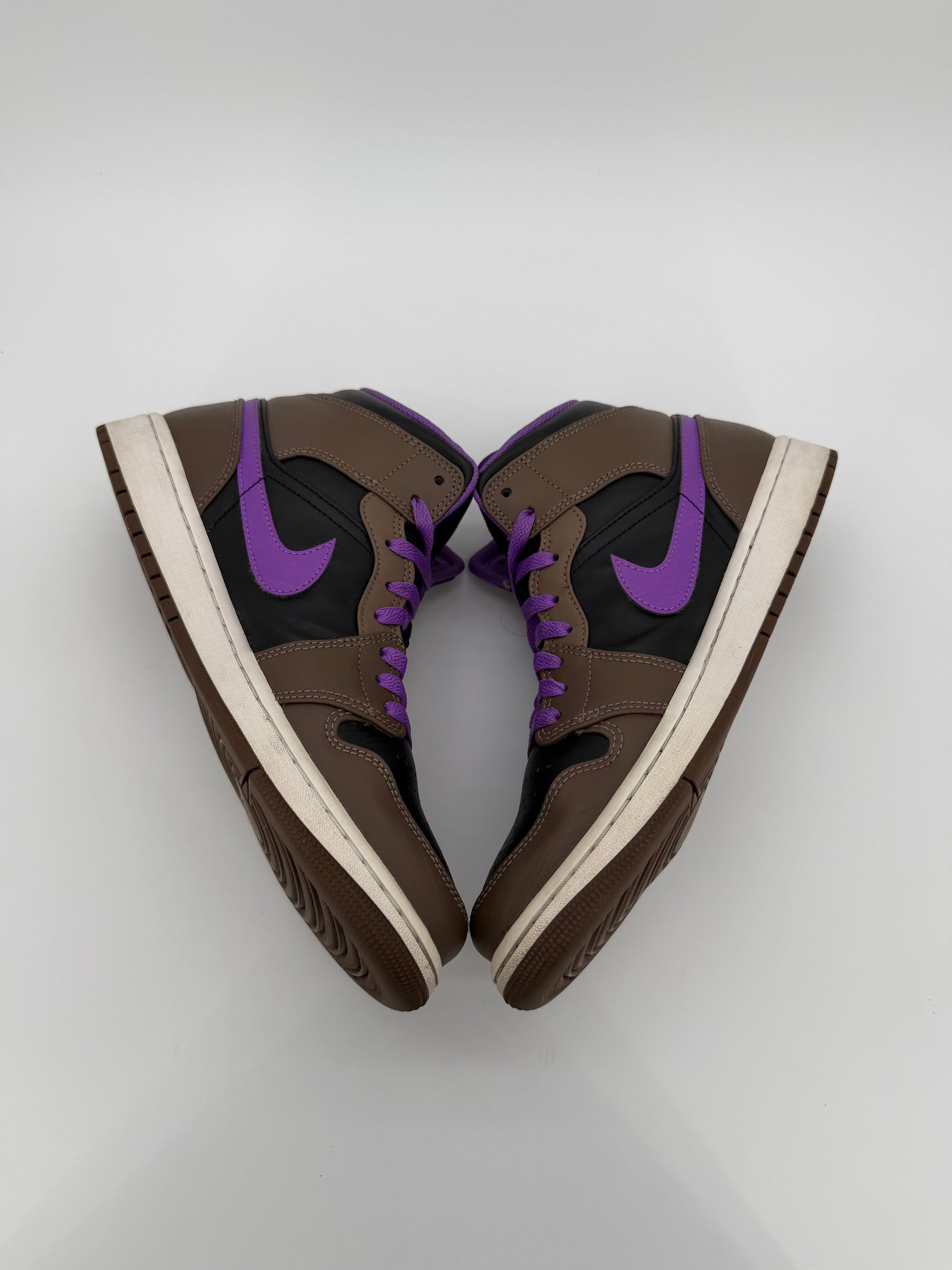 Jordan 1 Mid Purple Mocha