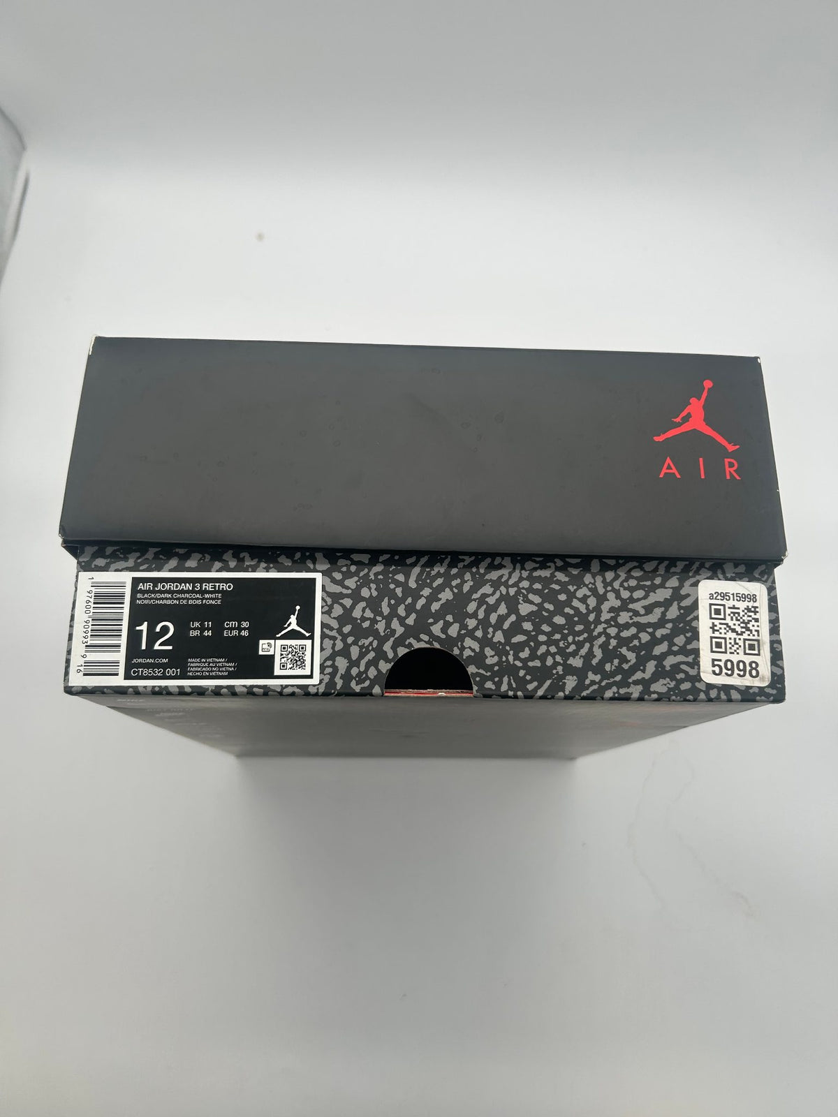 Jordan 3 Retro Black Cat (2025)