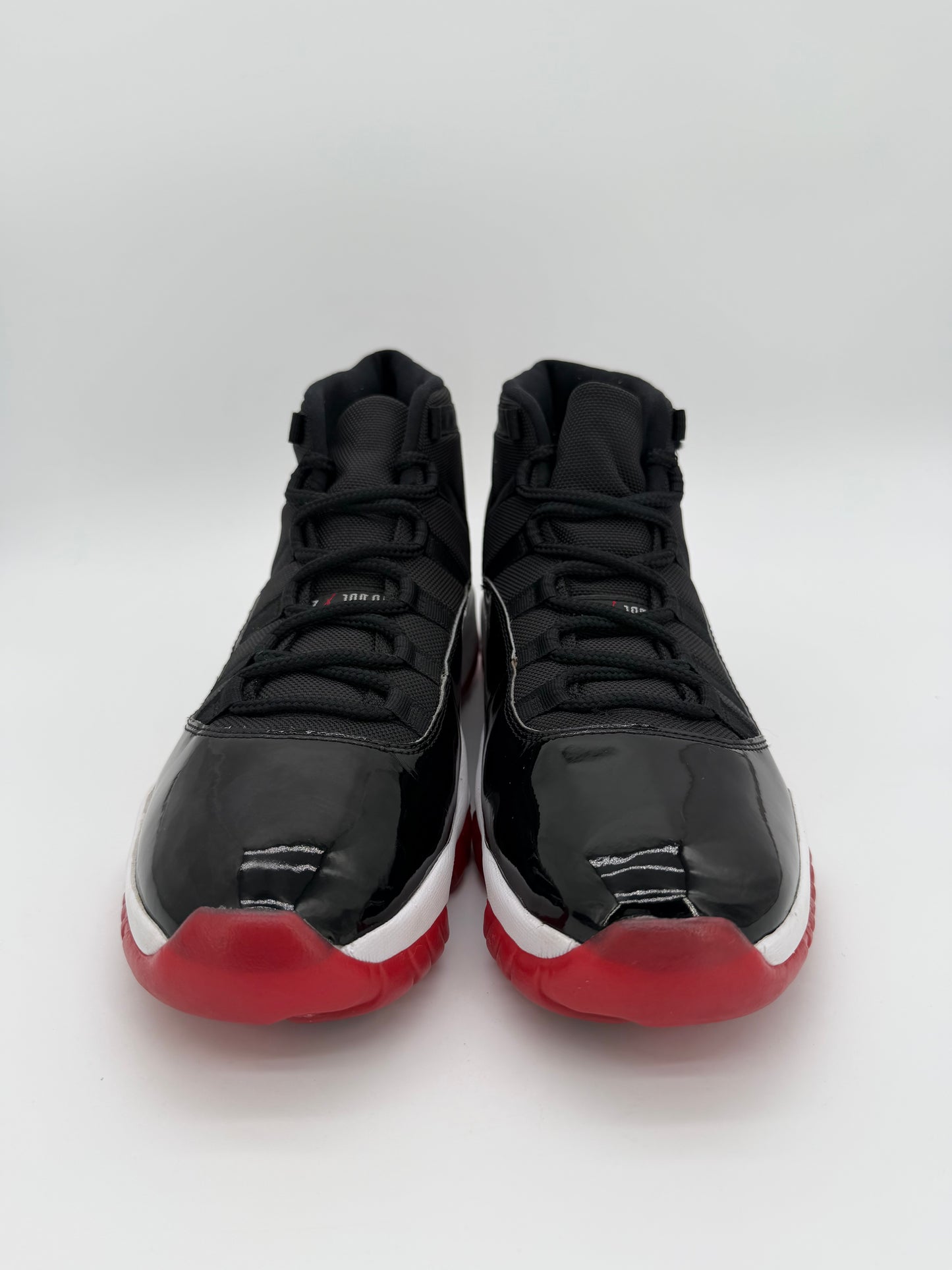 Jordan 11 Retro Playoffs Bred (2019)