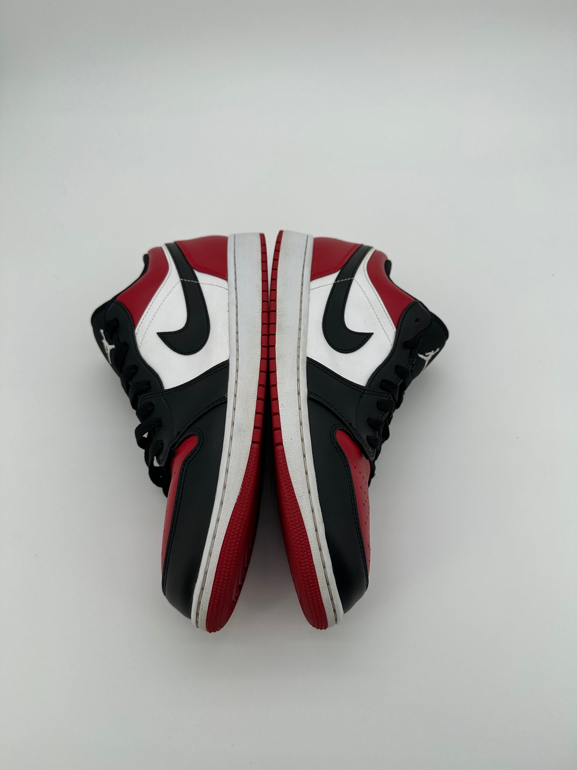 Jordan 1 Low Bred Toe