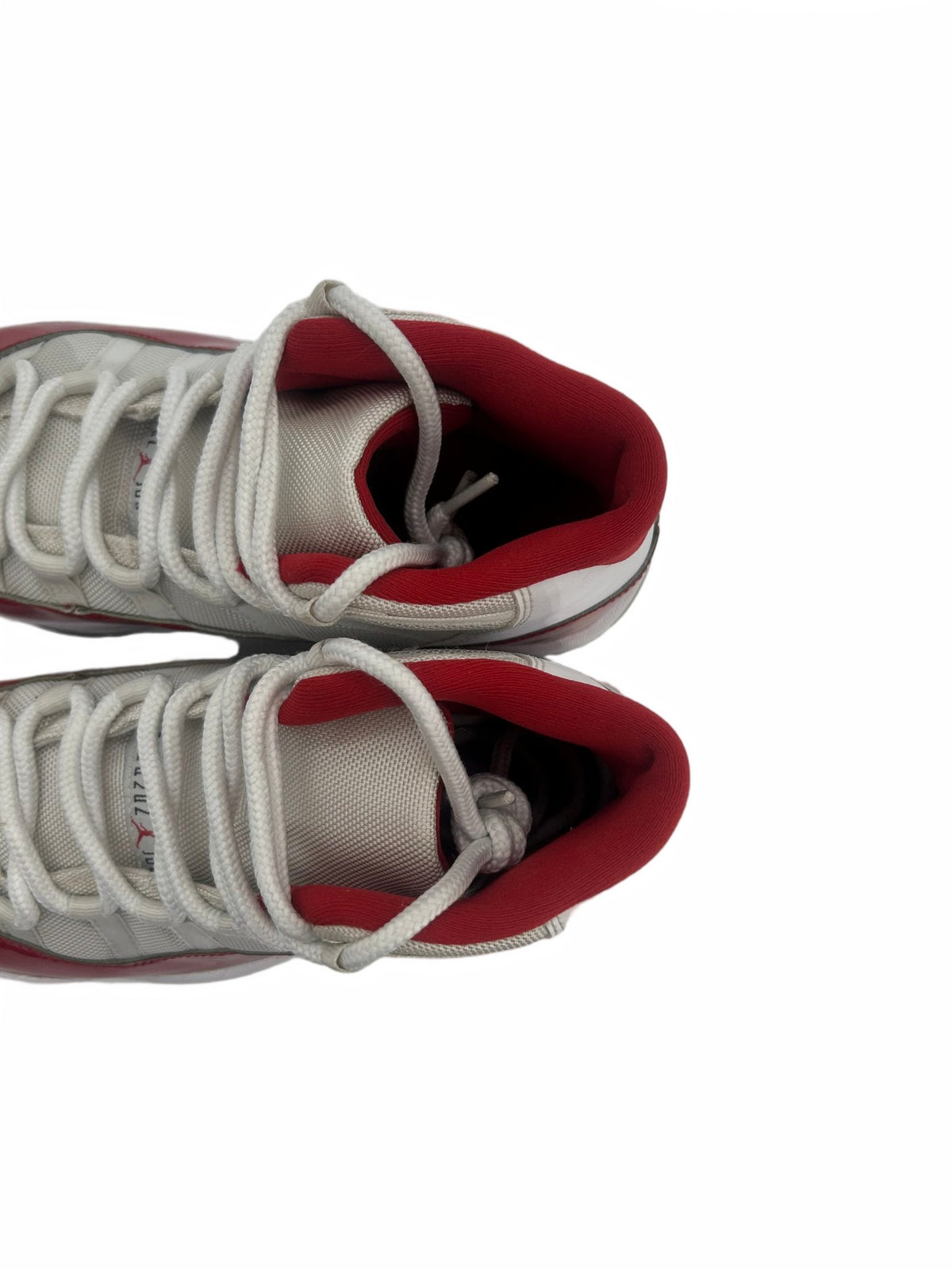Jordan 11 Retro Cherry (2022)