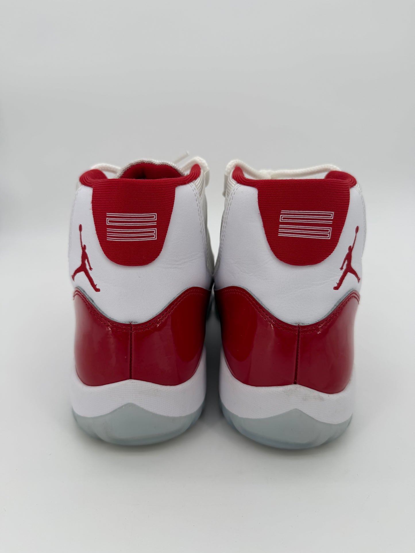 Jordan 11 Retro Cherry (2022)