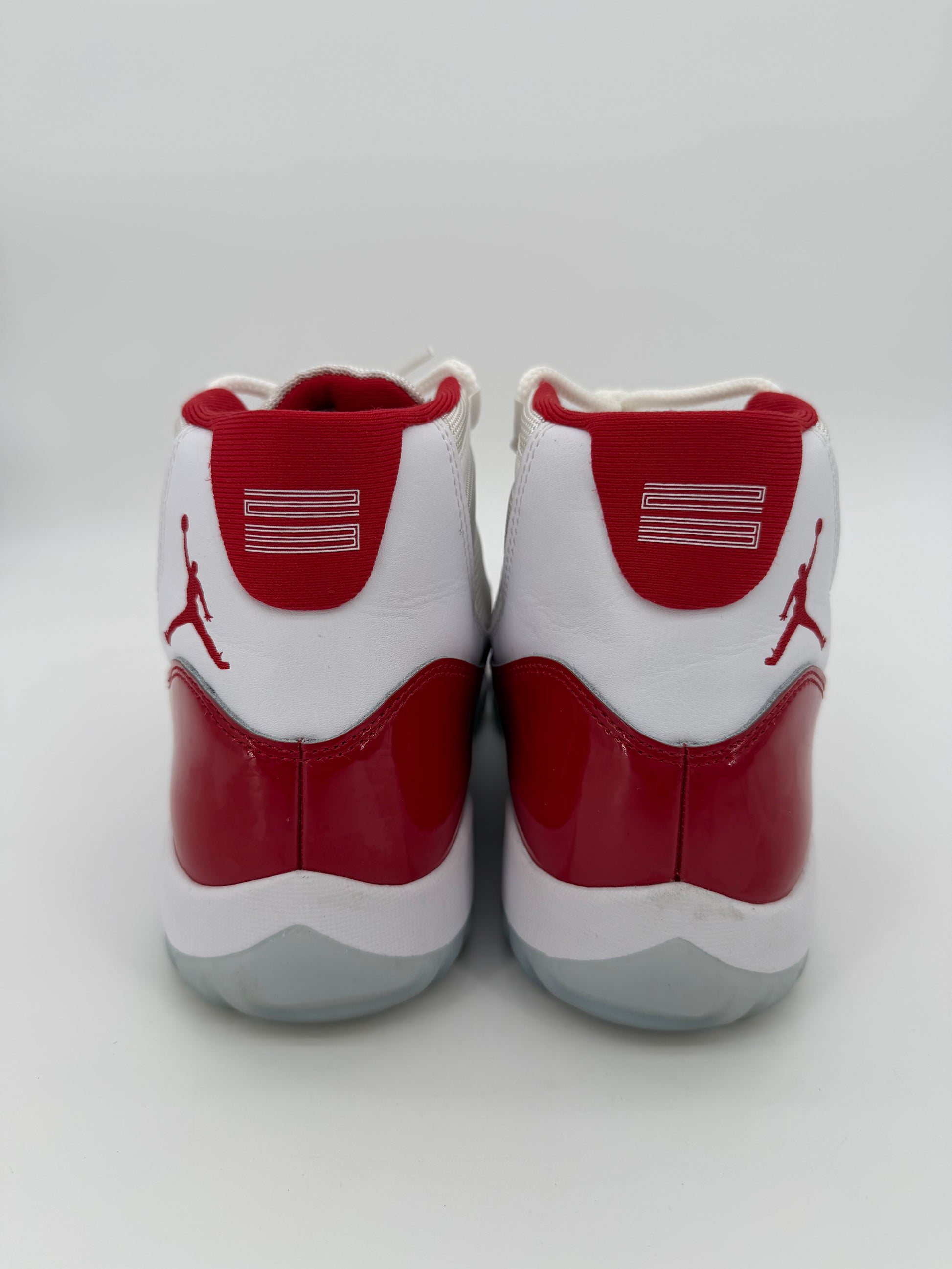 Jordan 11 Retro Cherry (2022)
