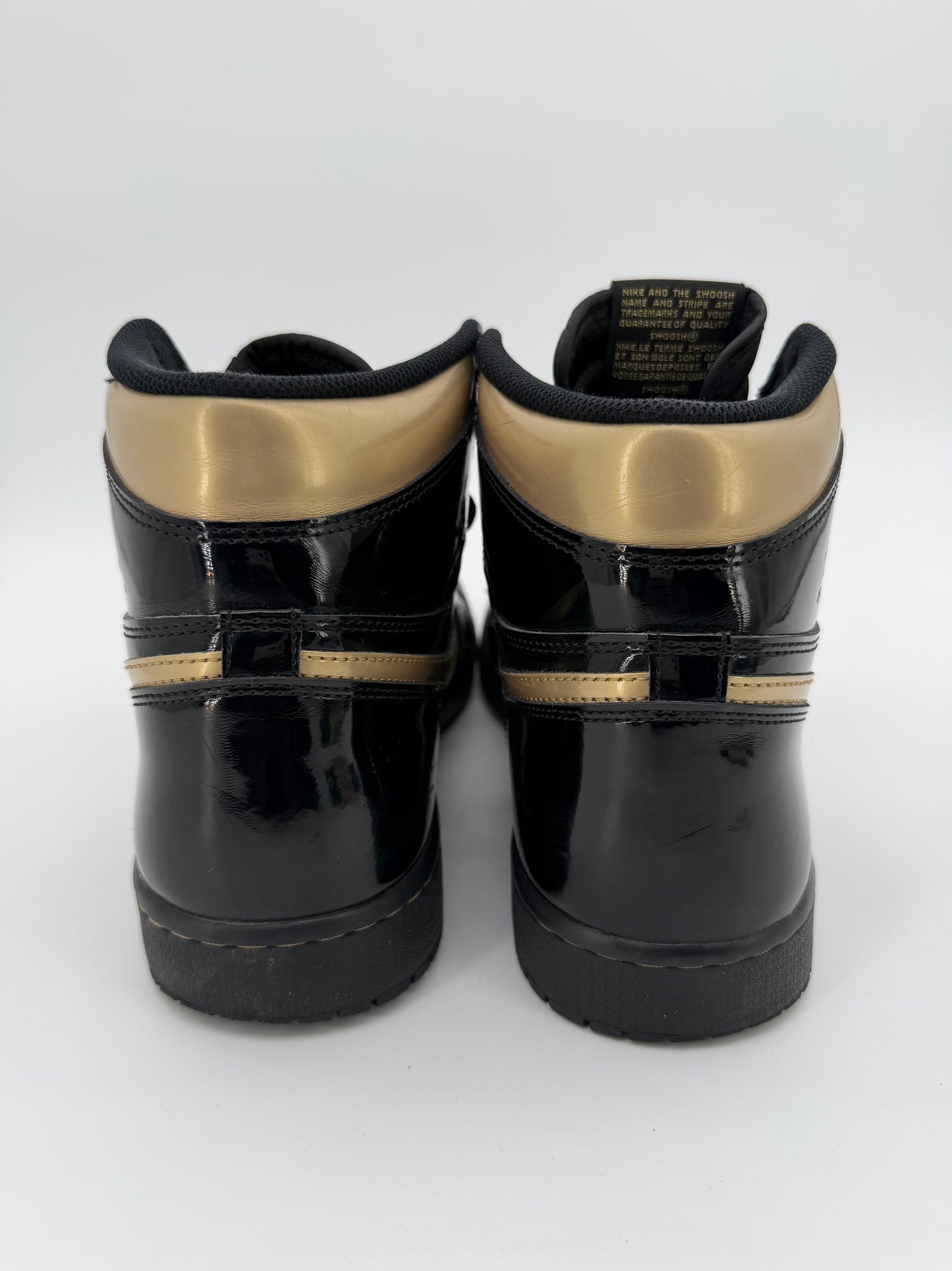 Jordan 1 Retro High Black Metallic Gold (2020)