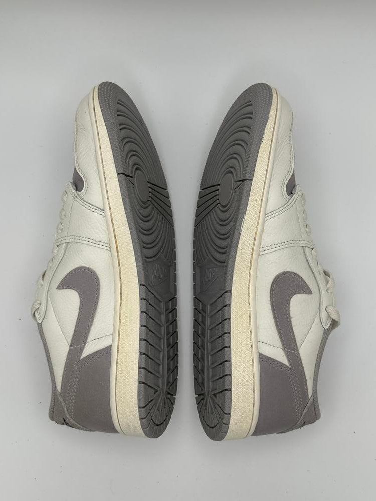 Jordan 1 Retro Low OG Atmosphere Grey