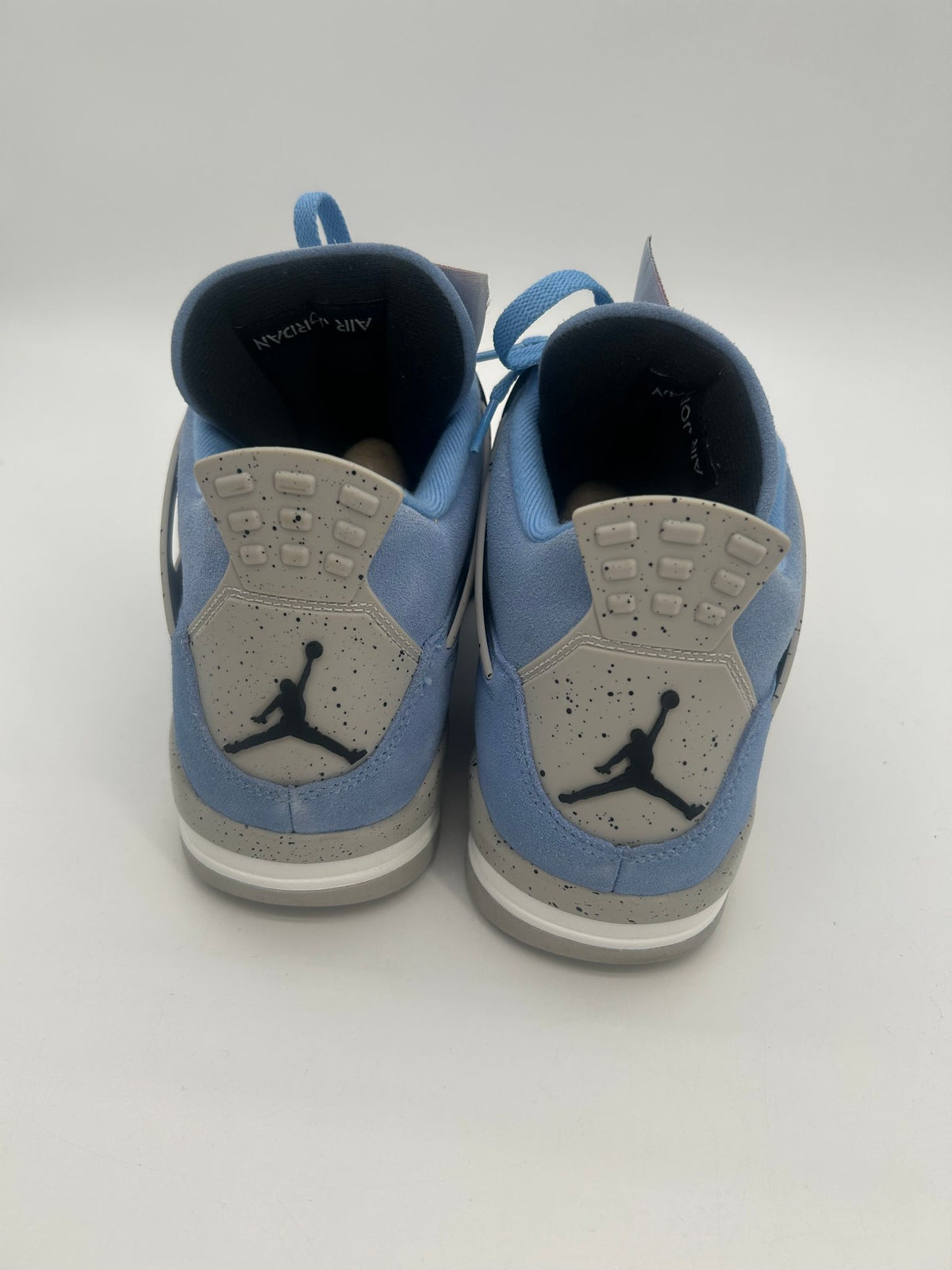 Jordan 4 Retro University Blue