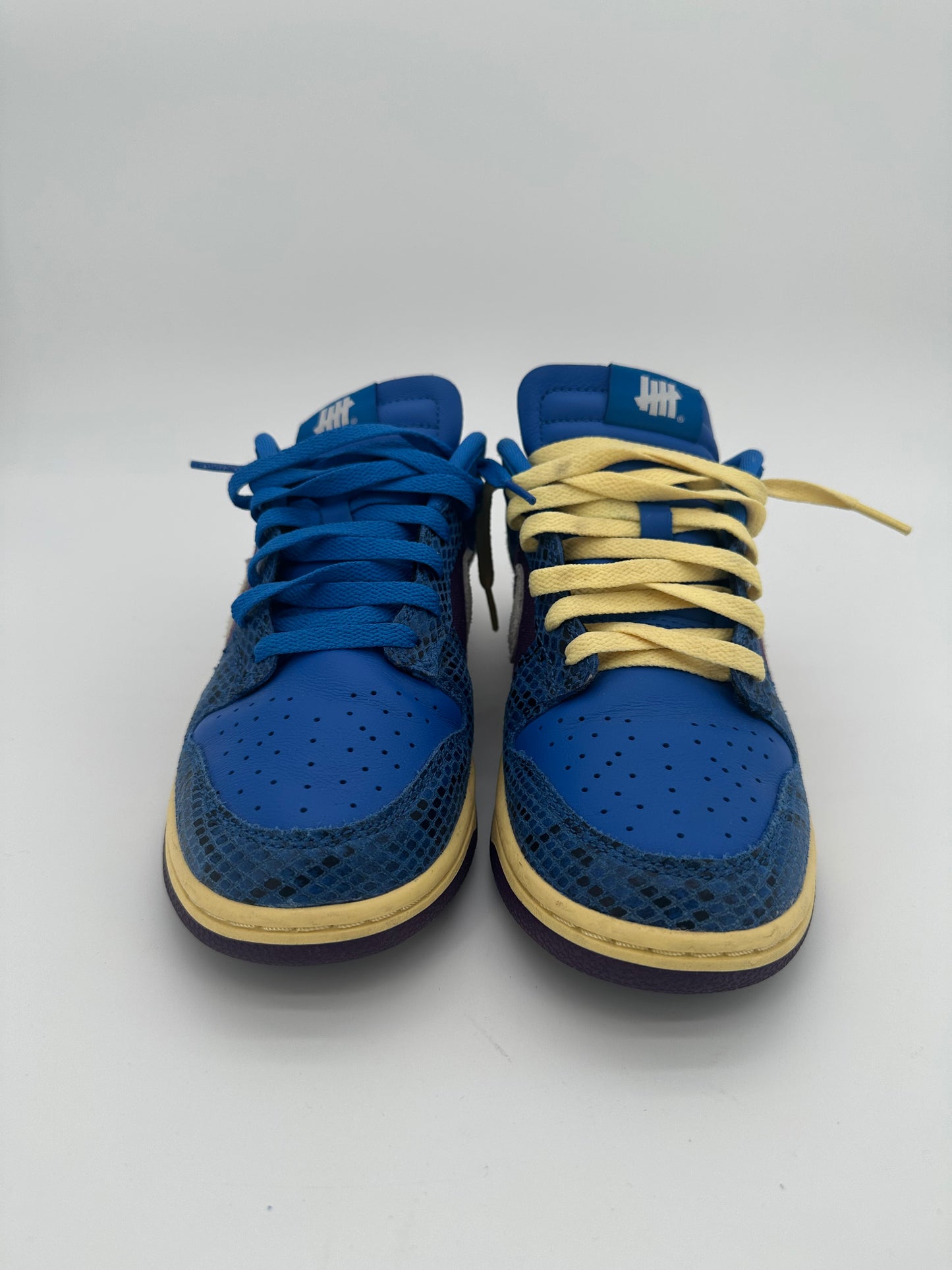 Nike Dunk Low Undefeated 5 On It Dunk vs. AF1