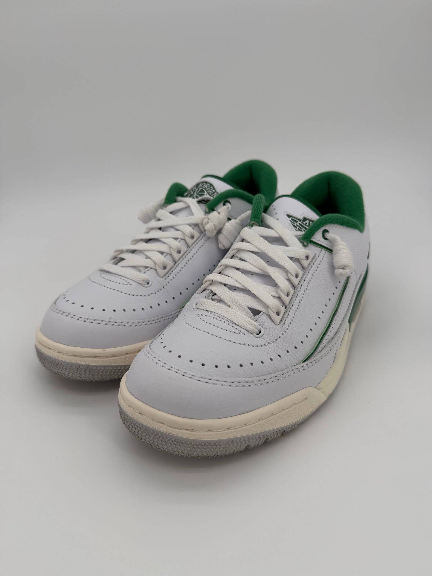 Jordan 2/3 White Pine Green