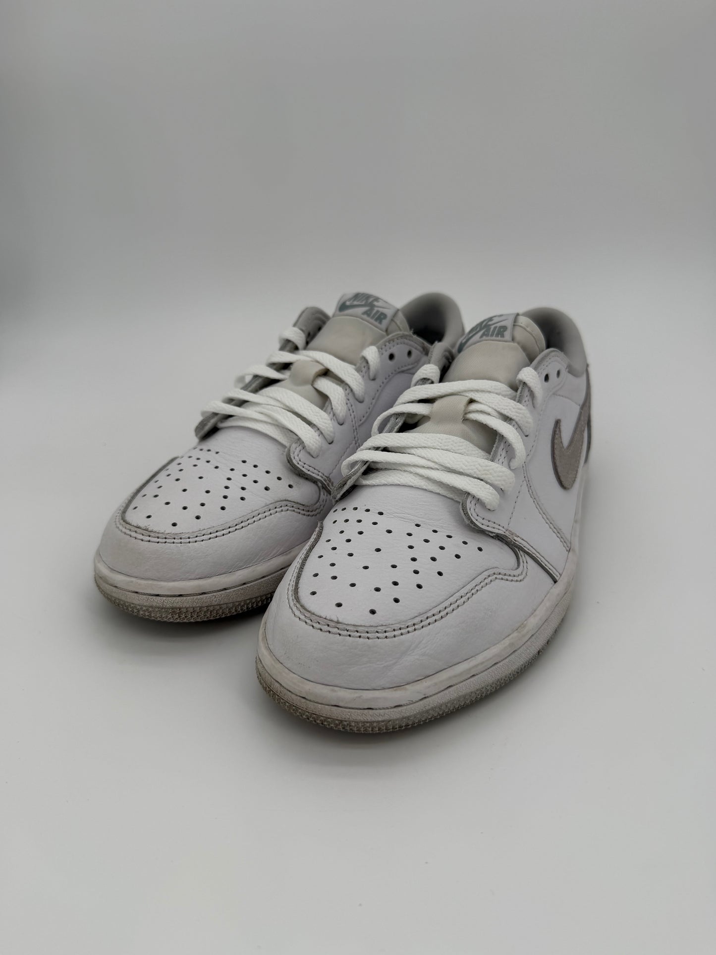 Jordan 1 Low OG Neutral Grey (2021/2024)