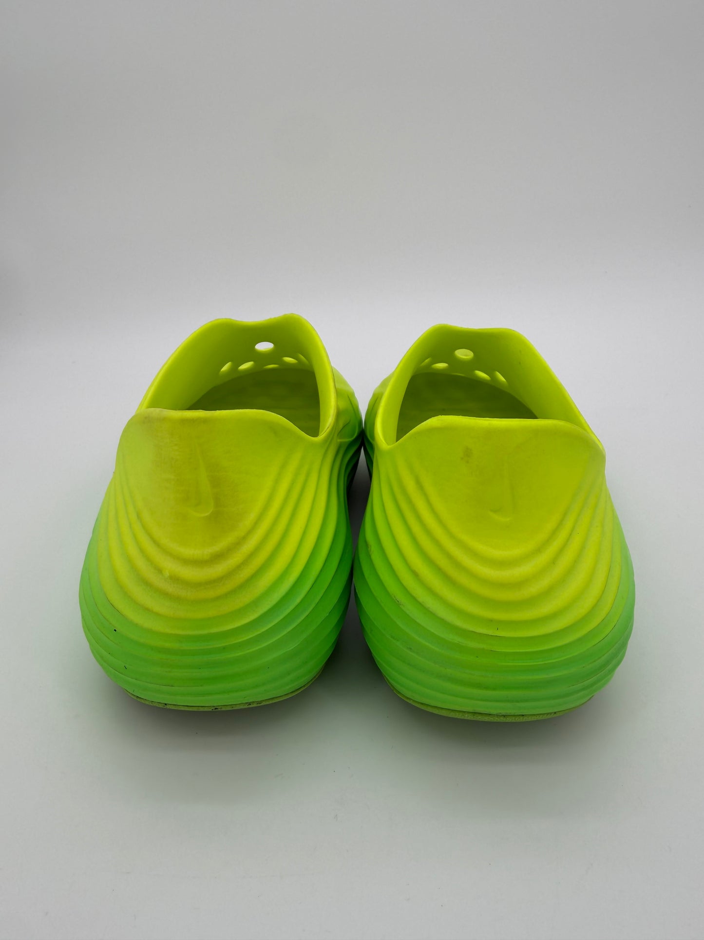 Nike ReactX Rejuven8 Green Strike