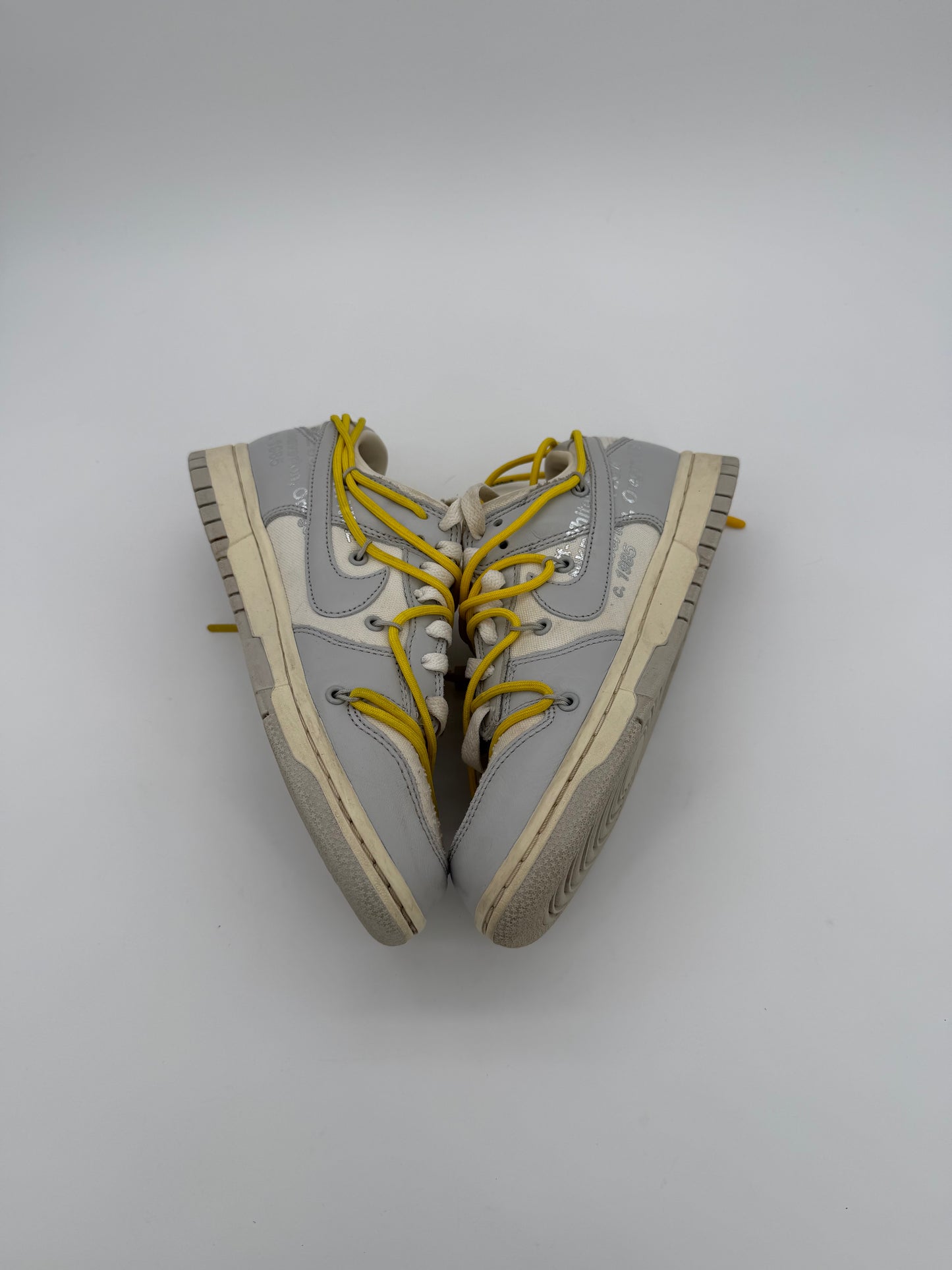 Nike Dunk Low Off-White Lot 29