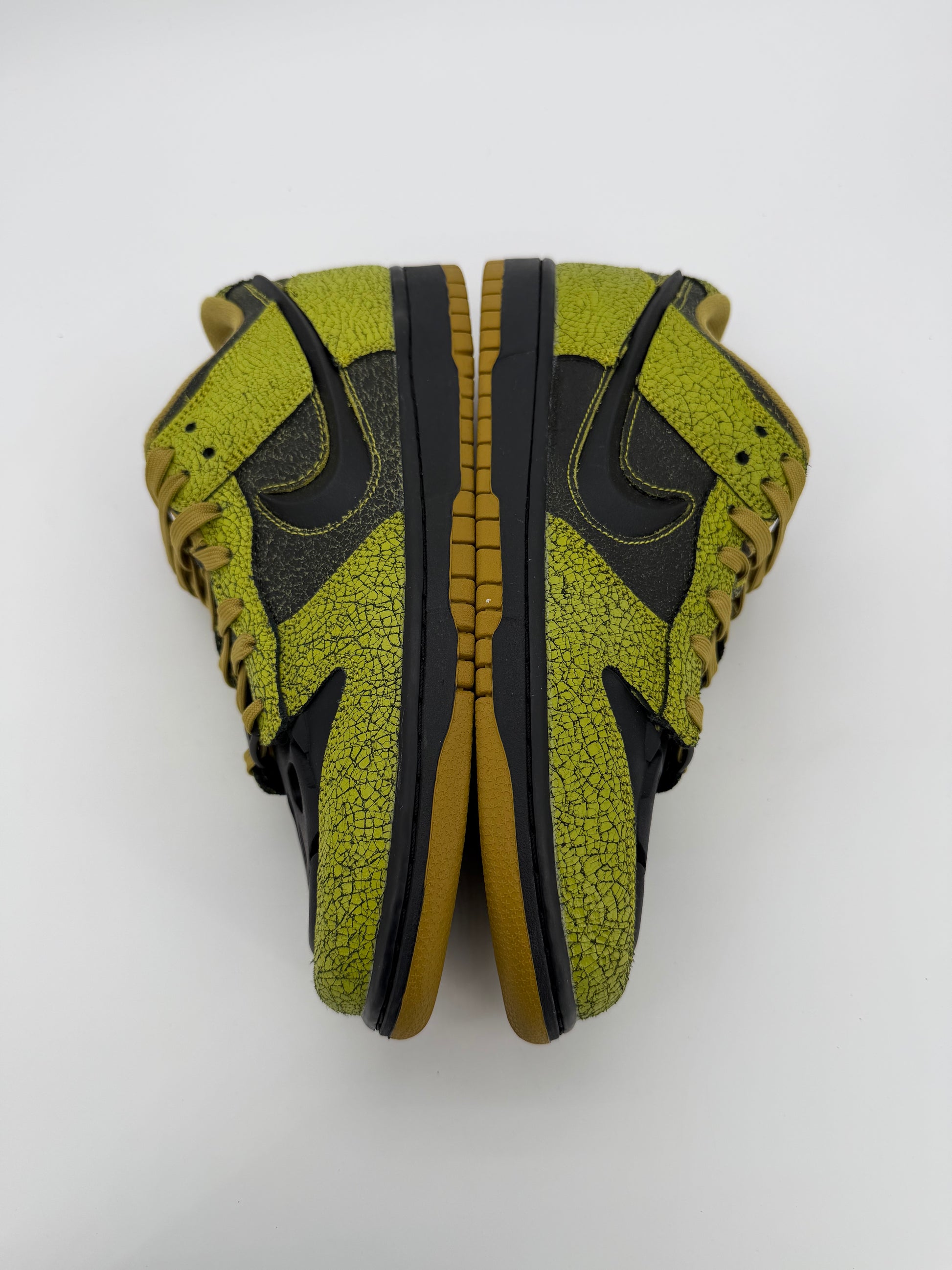 Nike Dunk Low Retro QS Halloween Skull