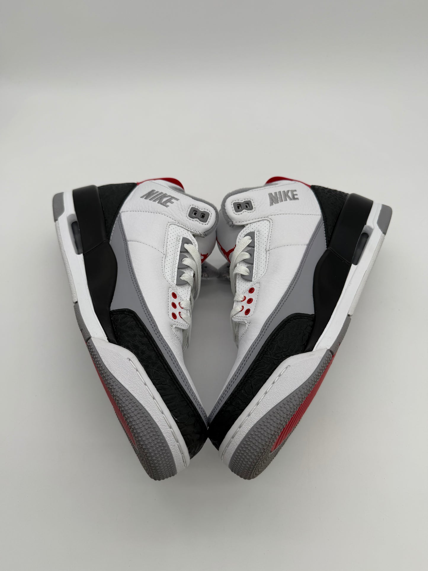 Jordan 3 Retro Tinker Hatfield