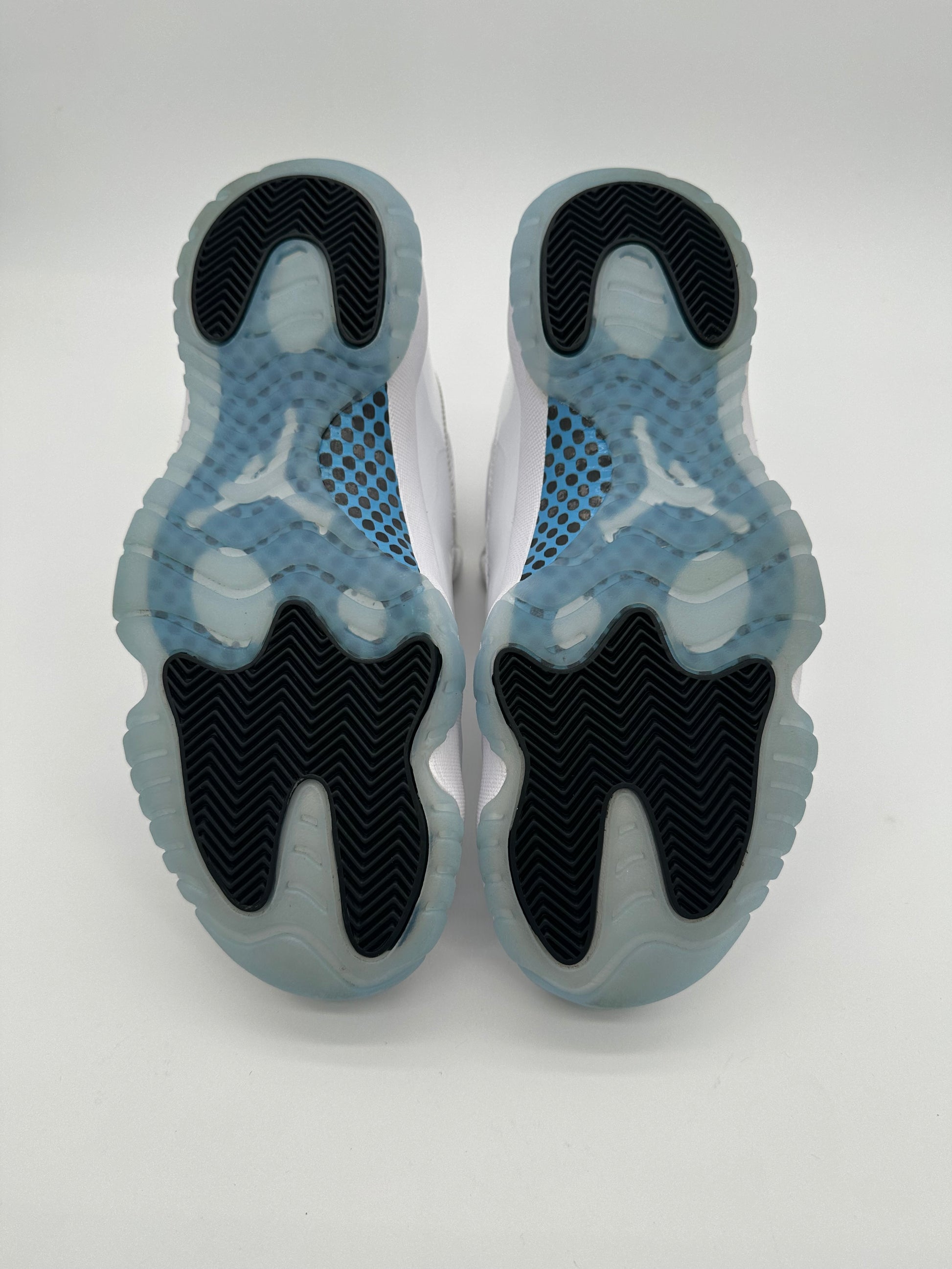 Jordan 11 Retro Legend Blue (2024)