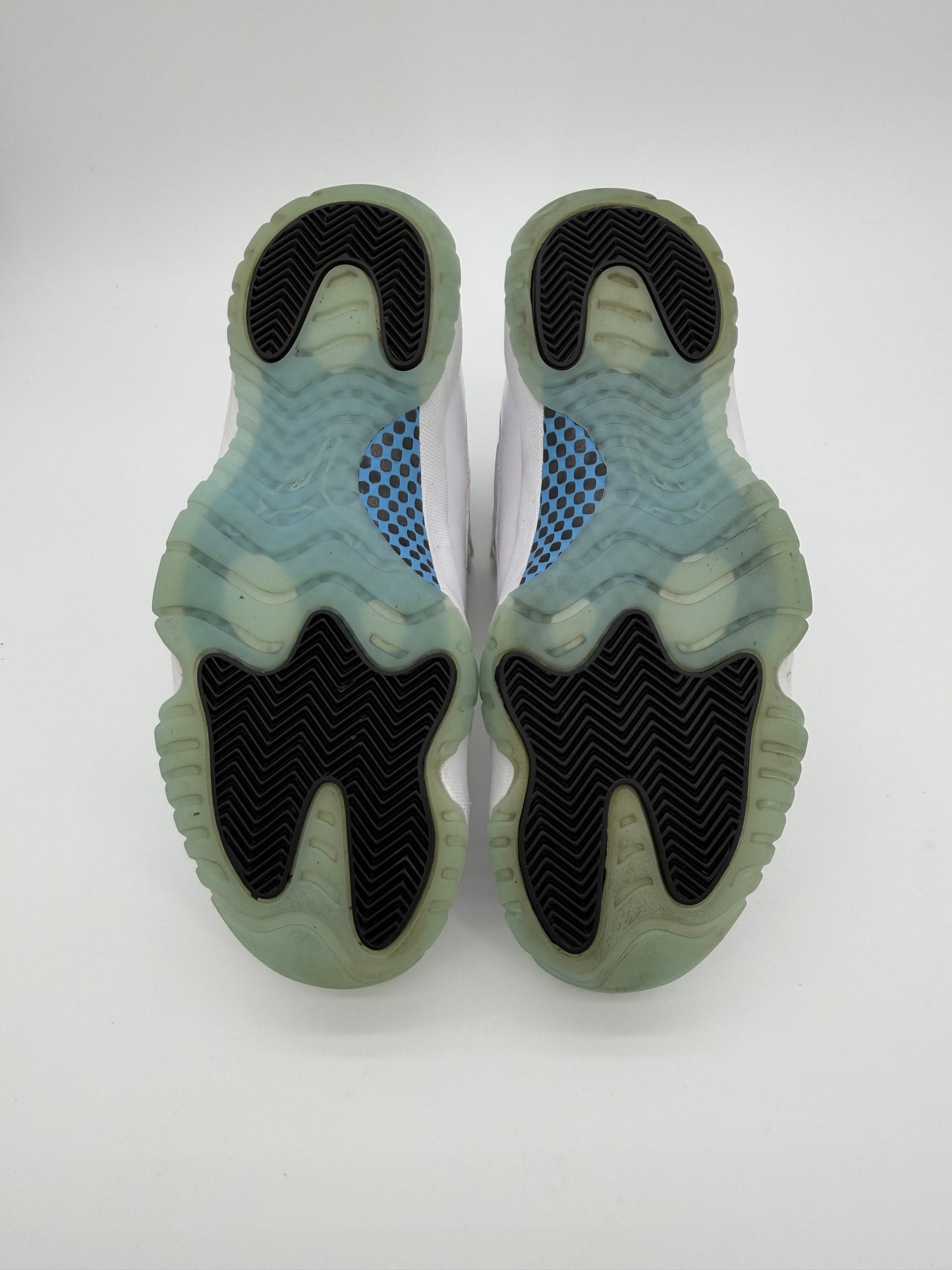 Jordan 11 Retro Legend Blue (2014)