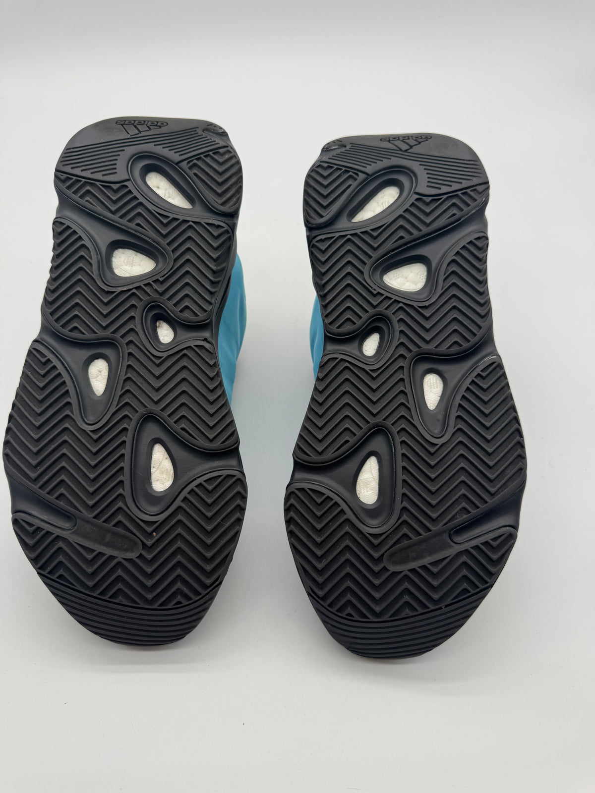 adidas Yeezy Boost 700 MNVN Bright Cyan