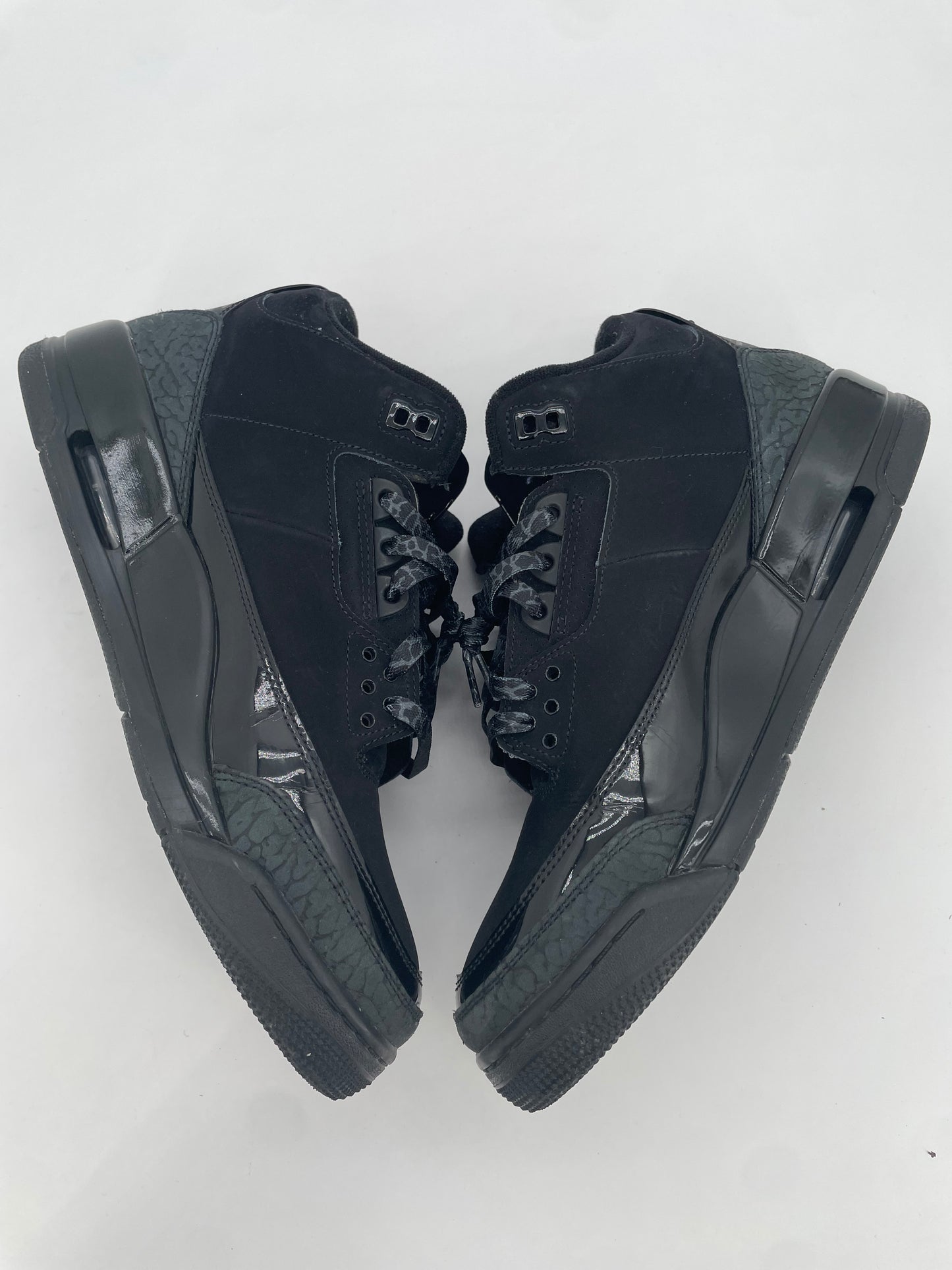 Jordan 3 Retro Black Cat (2025)