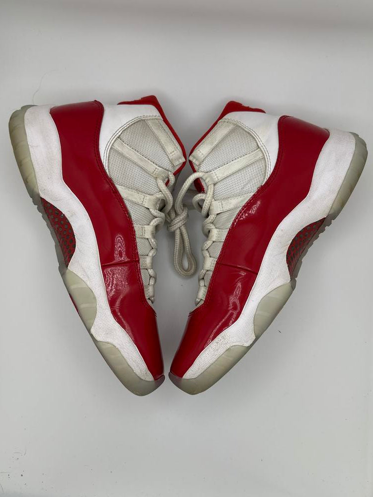 Jordan 11 Retro Cherry (2022)