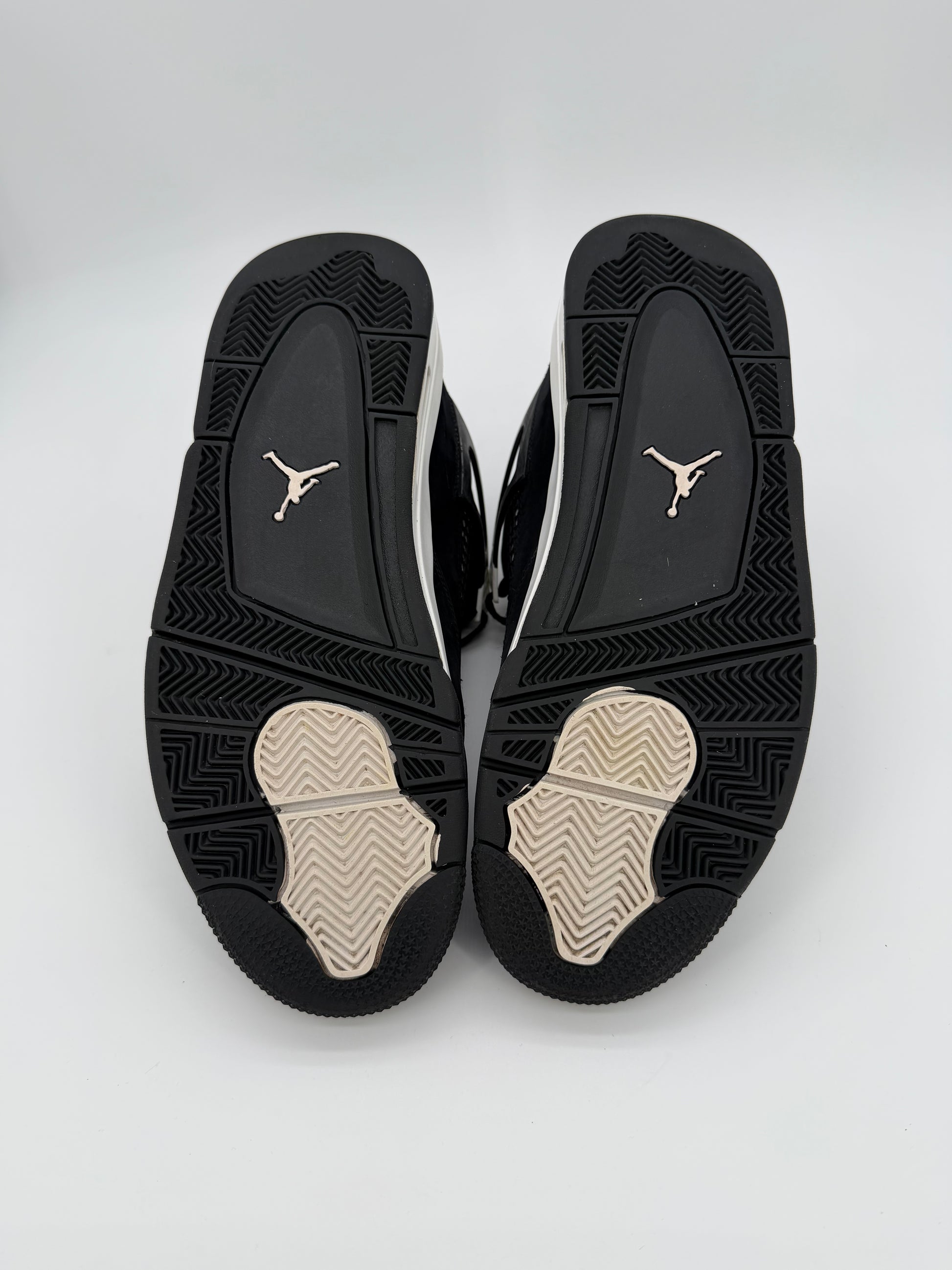 Jordan 4 Retro White Thunder