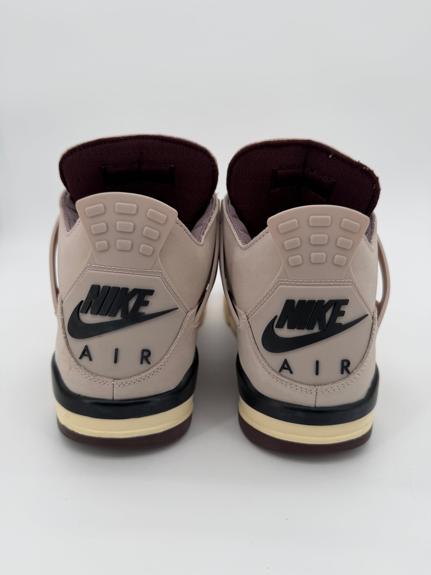 Jordan 4 Retro OG SP A Ma Maniére While You Were Sleeping (Women's)