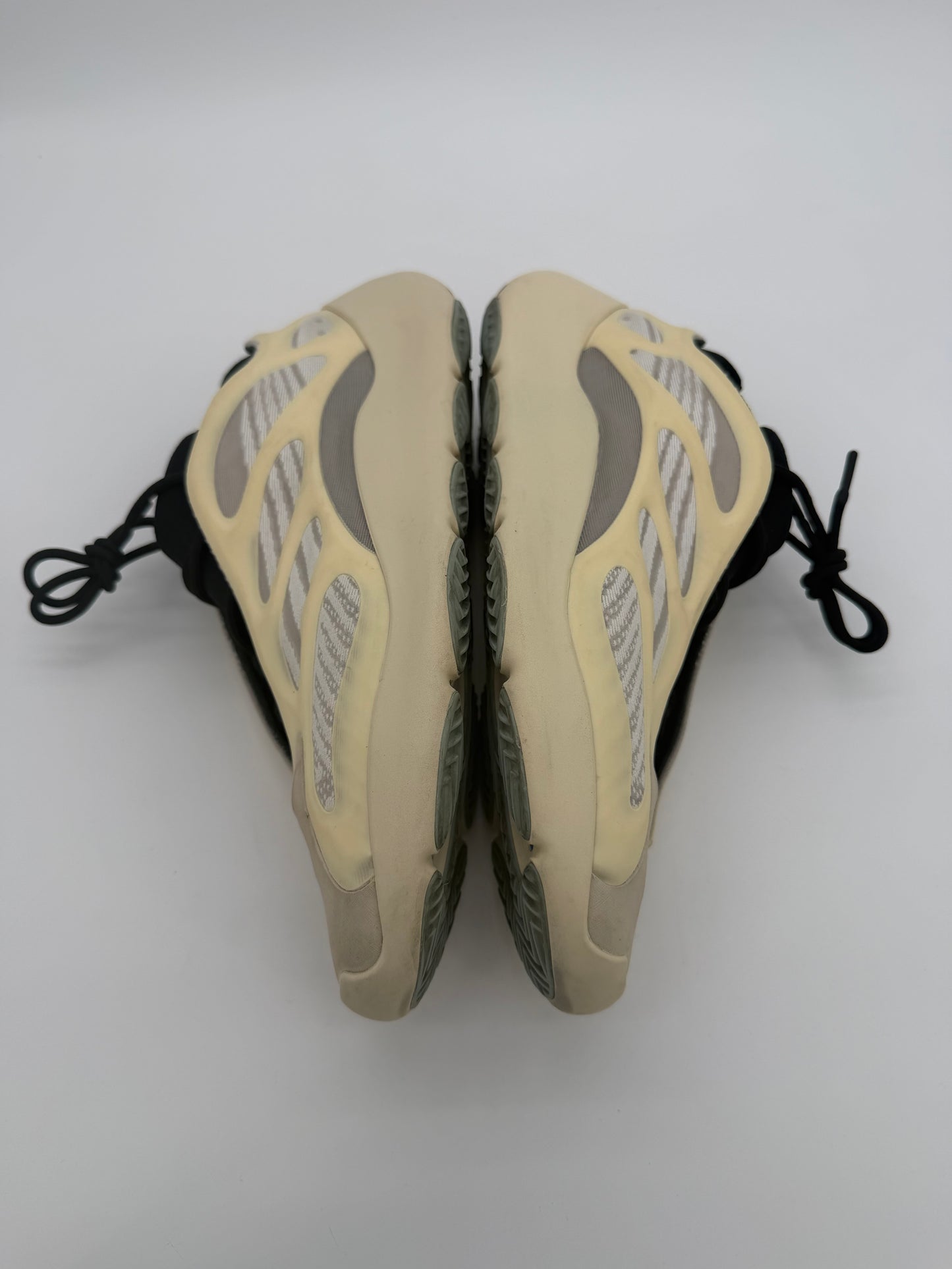 adidas Yeezy 700 V3 Safflower