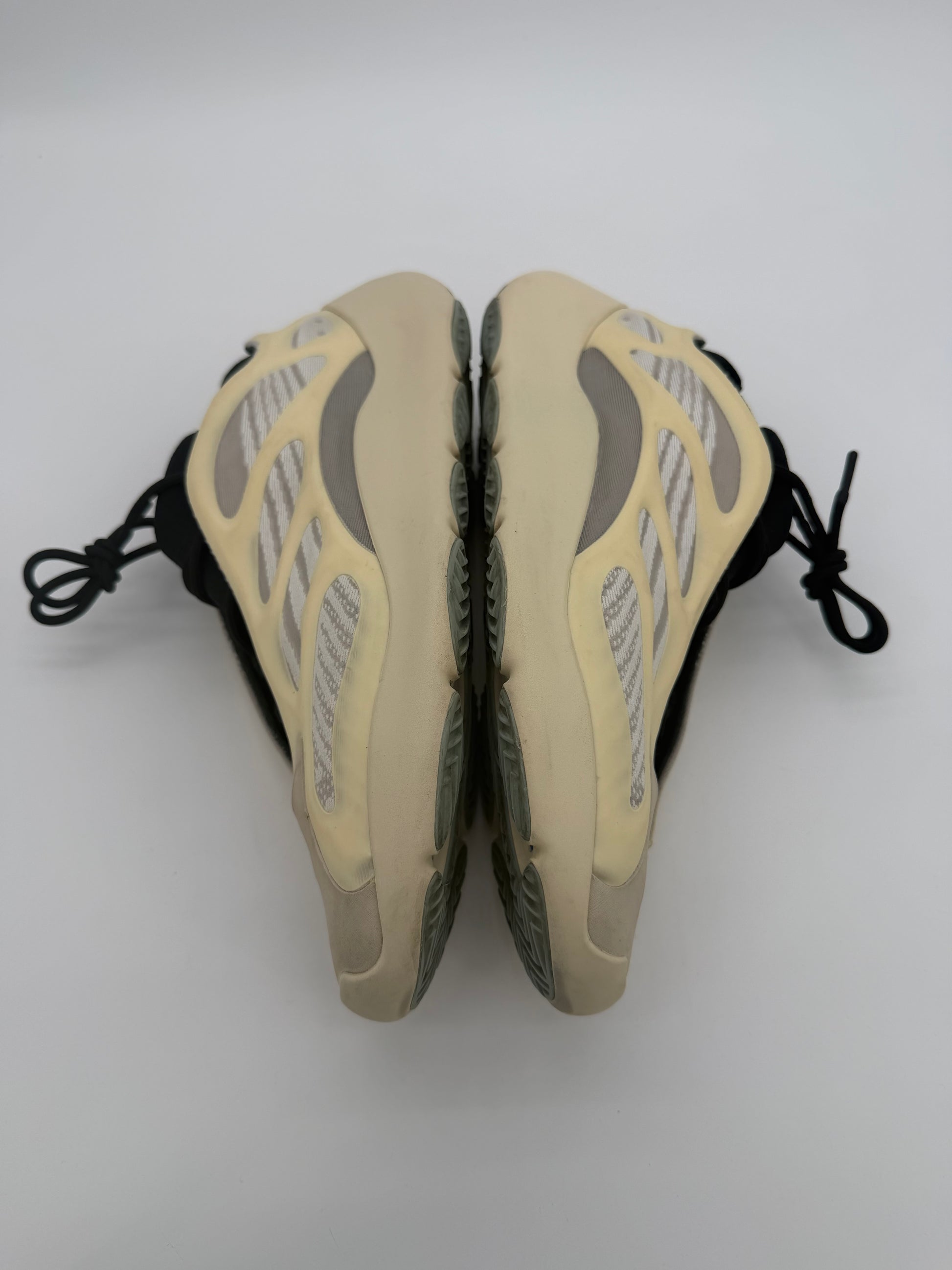 adidas Yeezy 700 V3 Safflower