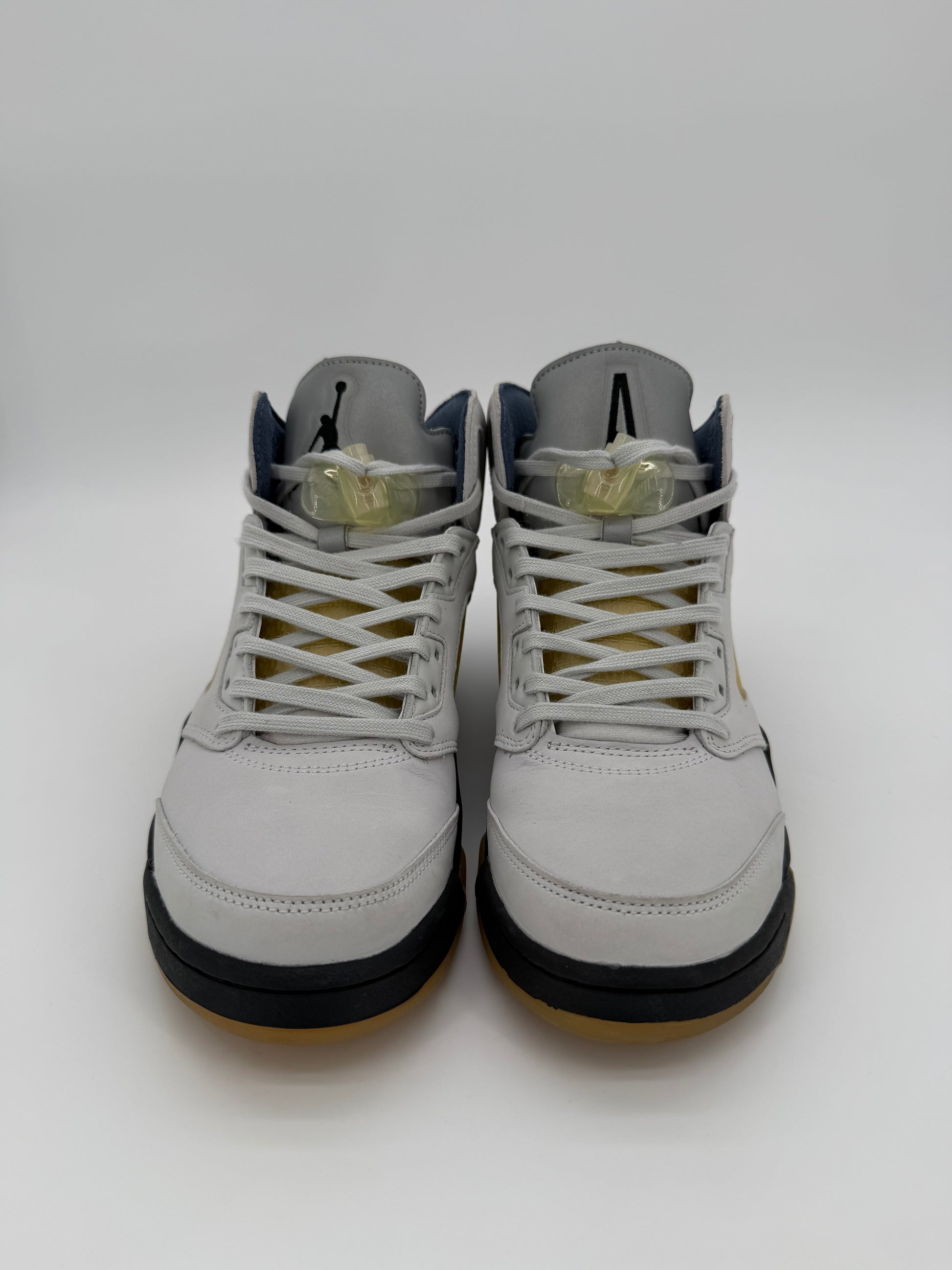 Jordan 5 Retro A Ma Maniére Dawn (Women's)