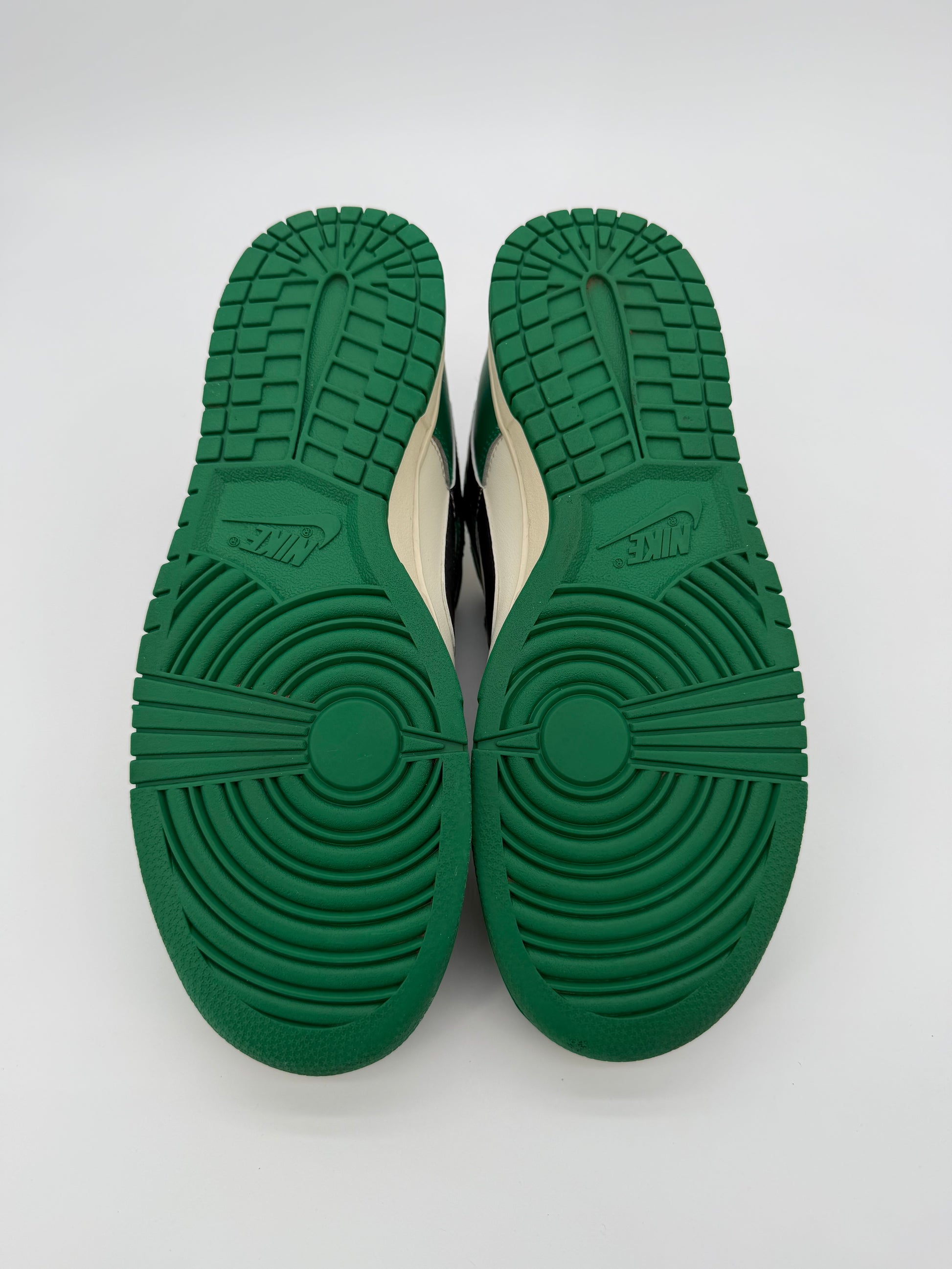 Nike Dunk Low SE Lottery Pack Malachite Green (Mis-Match Condition)