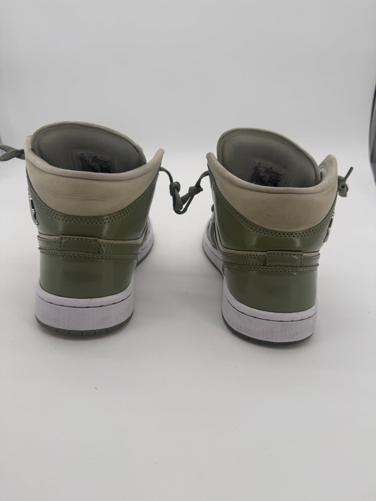 Jordan 1 Mid SE Sea Glass Oil Green (Women's)