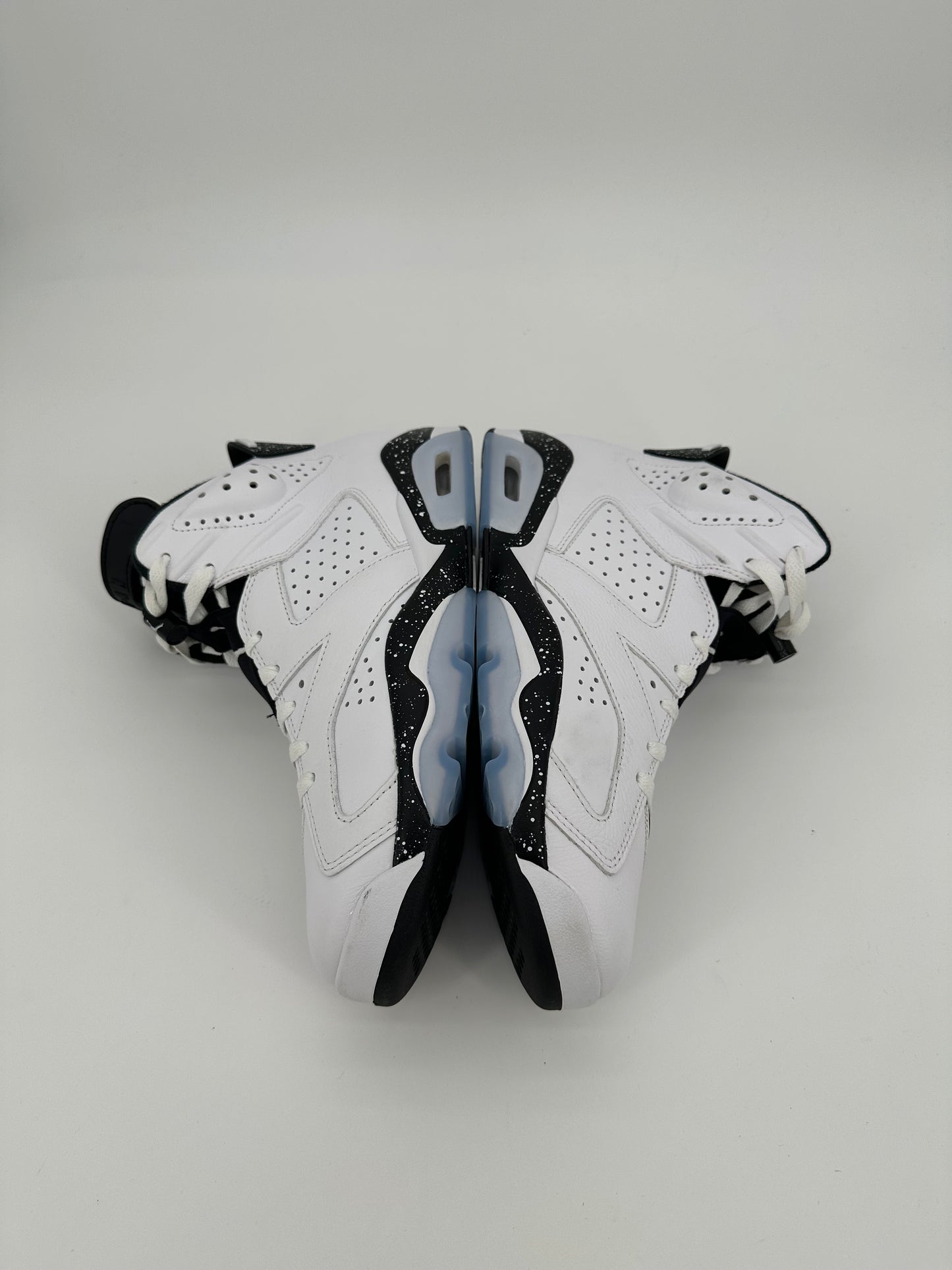 Jordan 6 Retro Reverse Oreo
